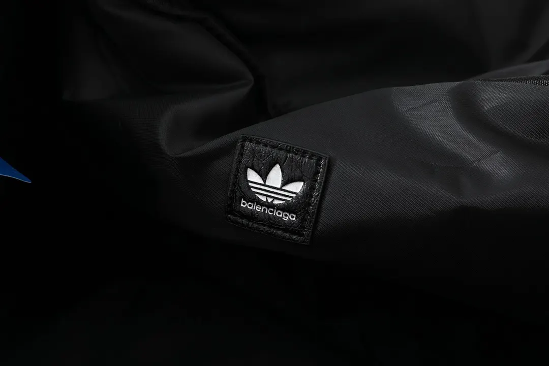Black White Fashion Item Travel