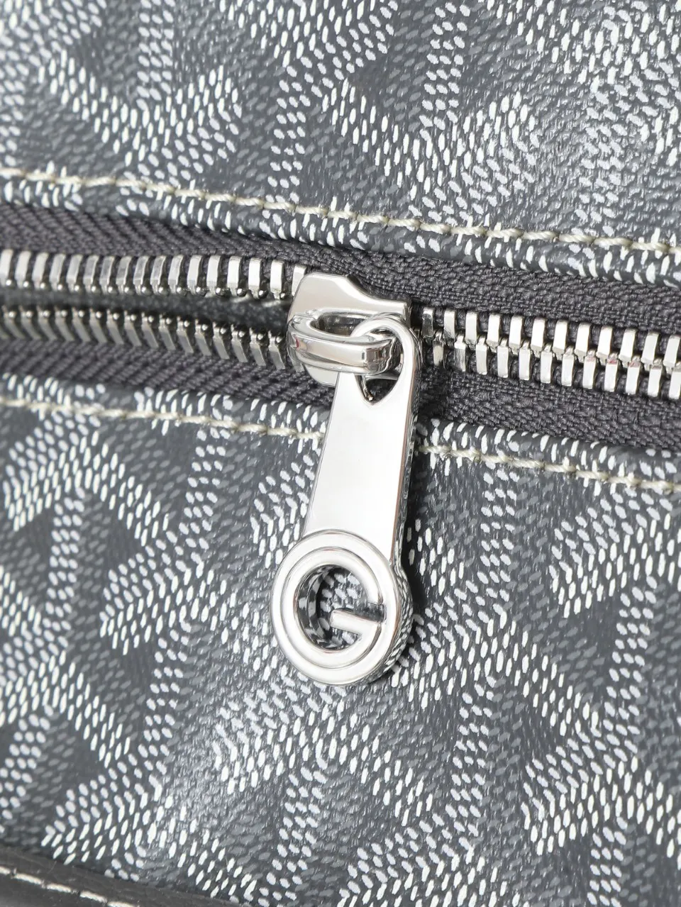 Goyard 灰色 皮革 托特包 大容量托特款(數字9) Goyard 灰色 皮革 托特包 大容量托特款(數字9)