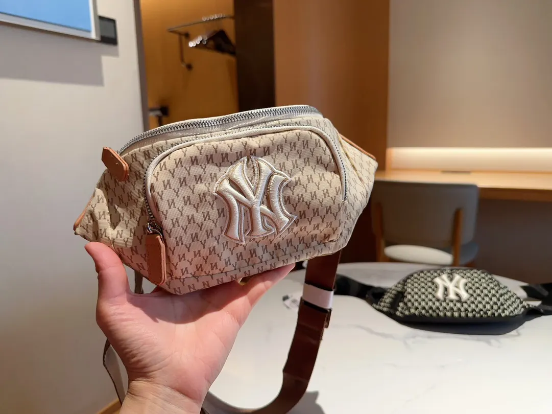 老花 MLB腰包 MLB 美联棒ny纽约洋基队 老花系列 休閒腰包款