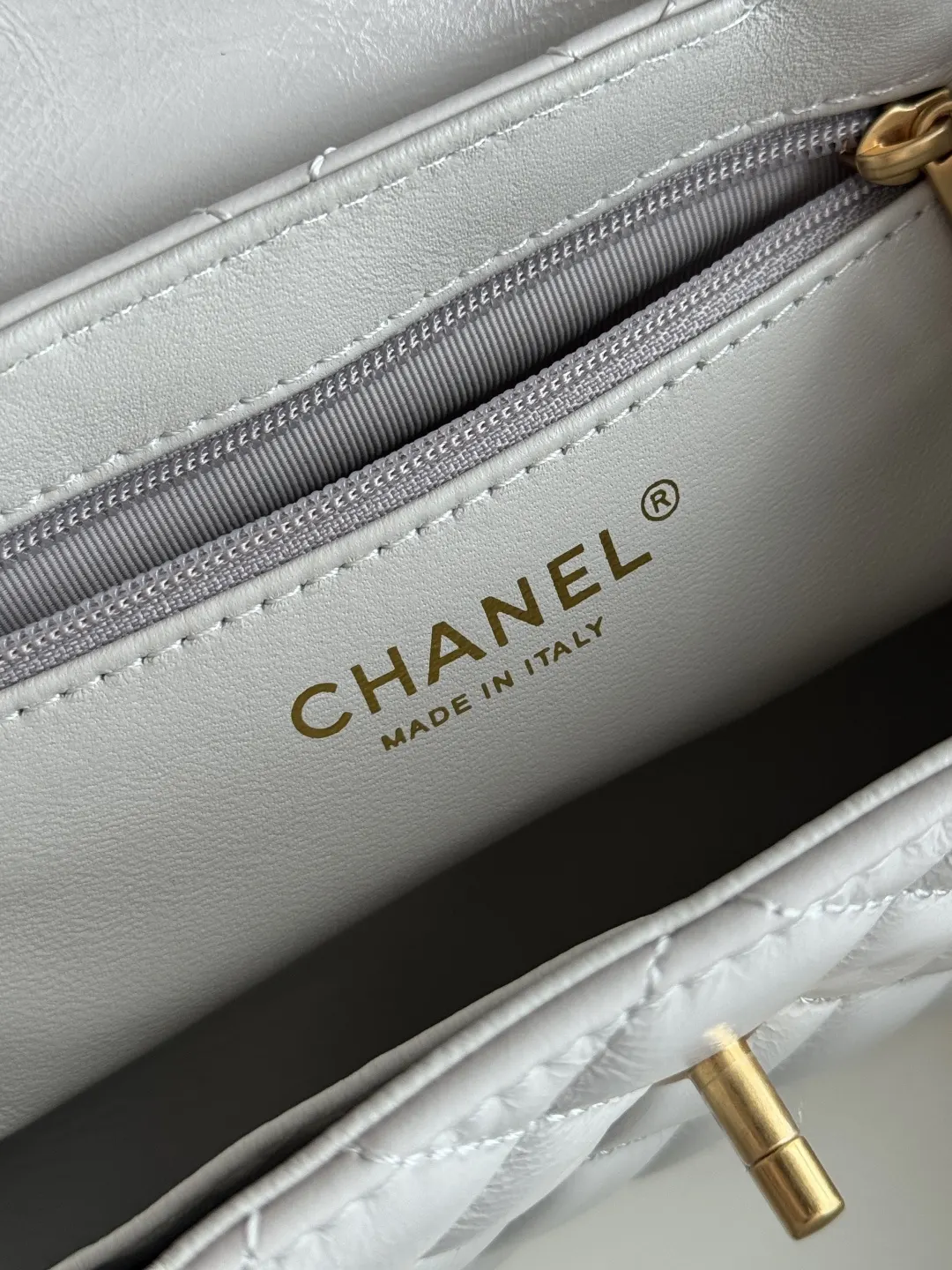 Chain Bag Leather