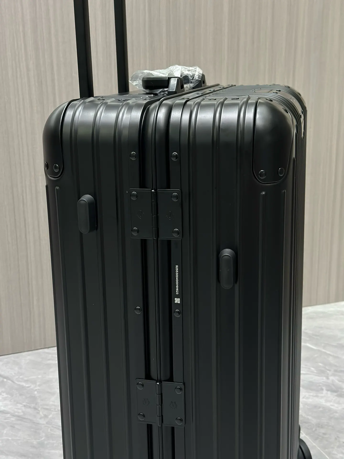 黑色 經典鋁合金黑色 行李箱 旅行拉杆款 輕便出行款