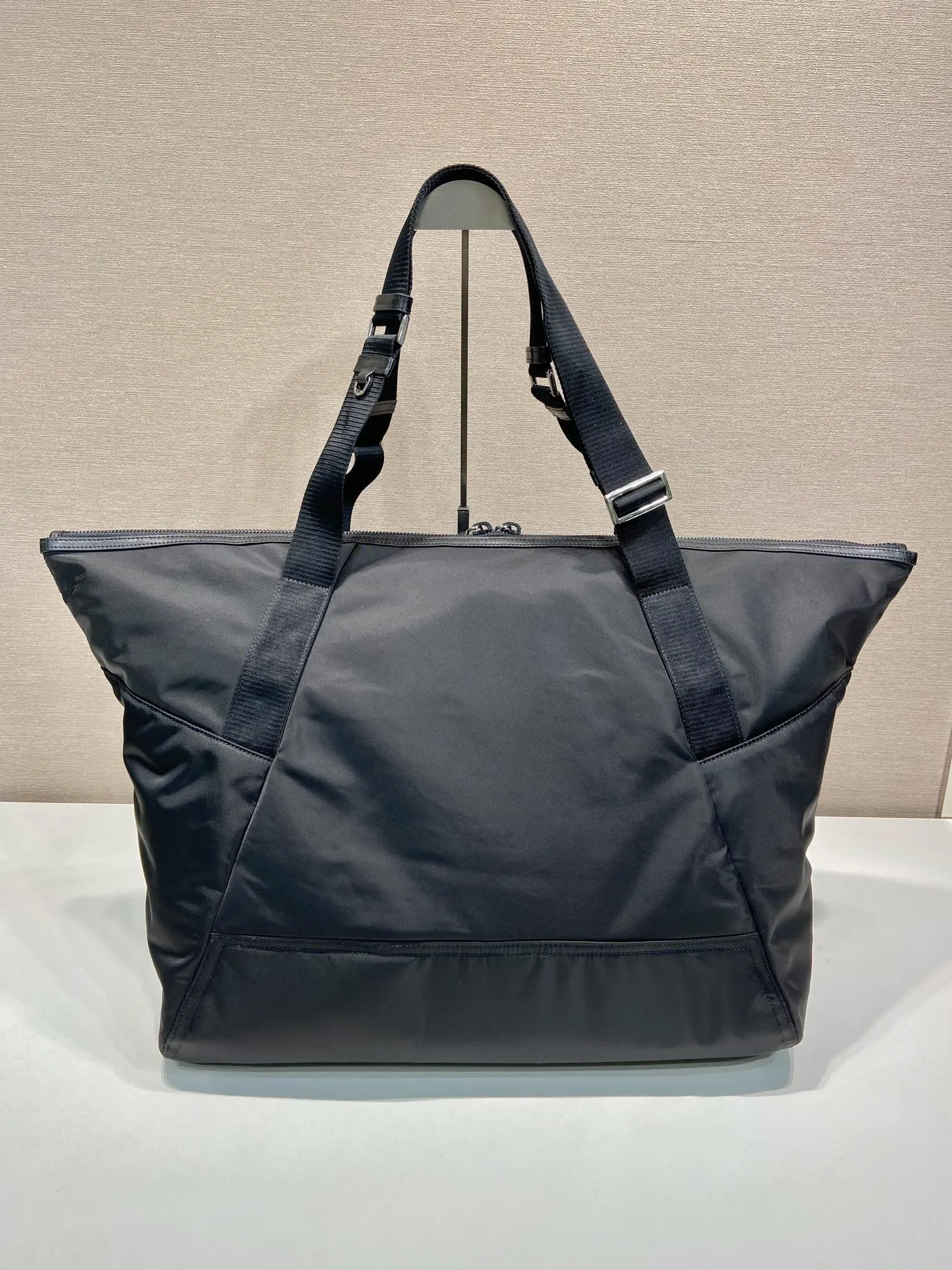 Fashion Item Travel Casual Versatile