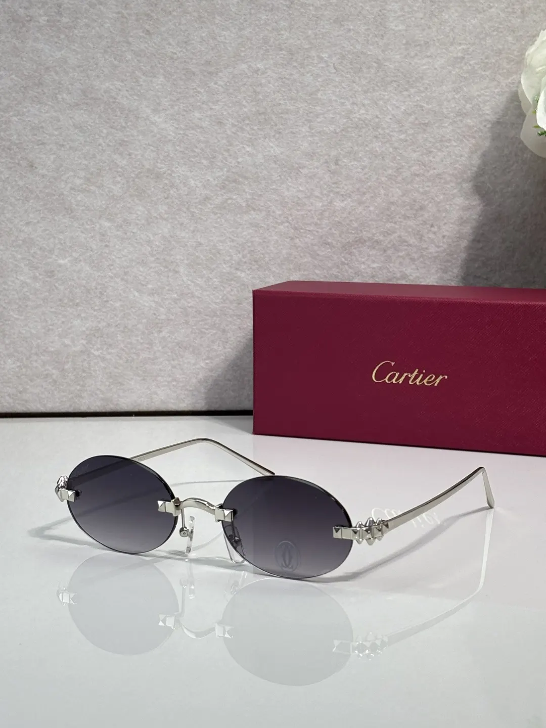 Cartier 墨镜 時尚防晒款