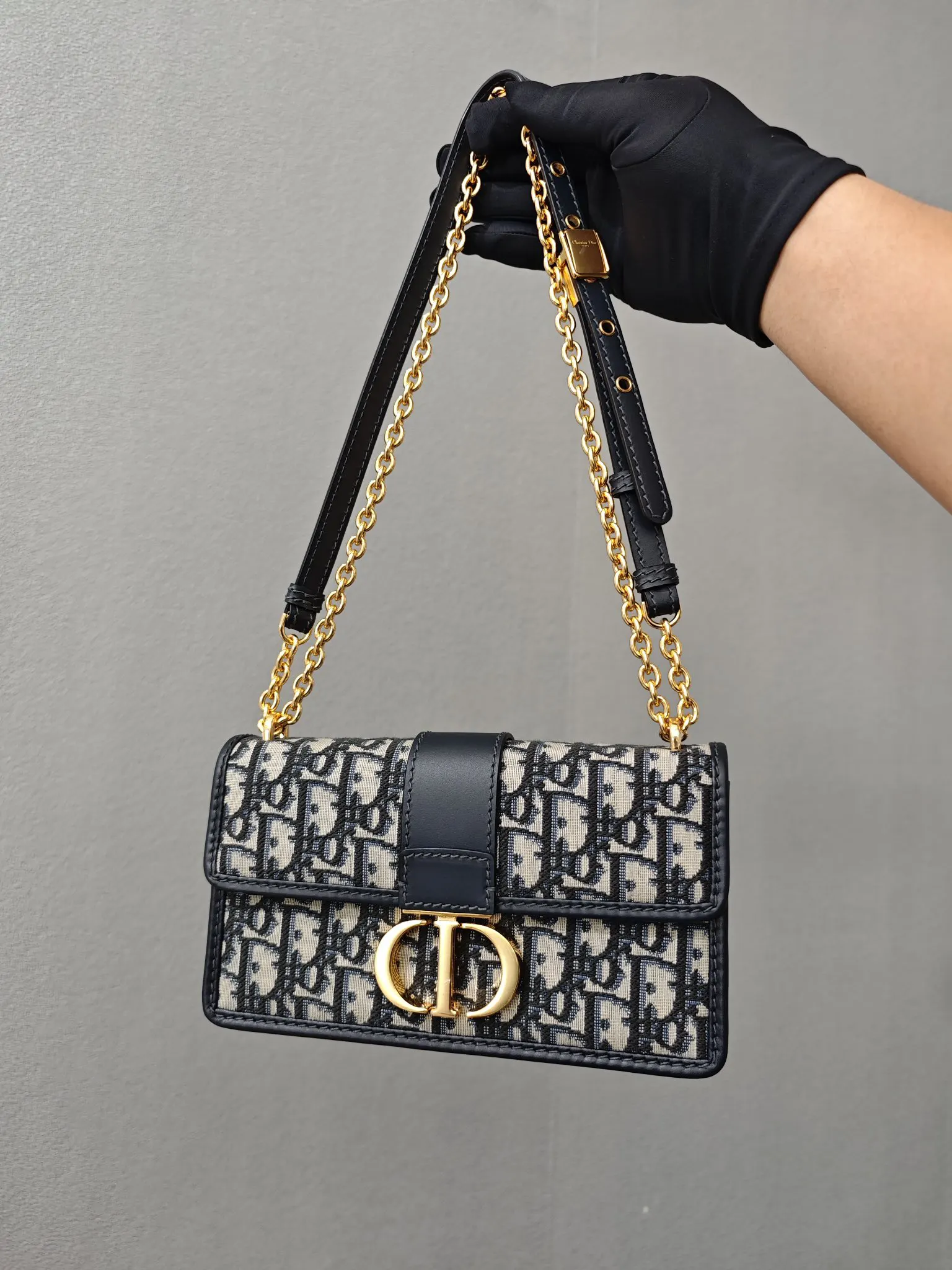 Chain Bag Image 6 Chain Bag Image 6
