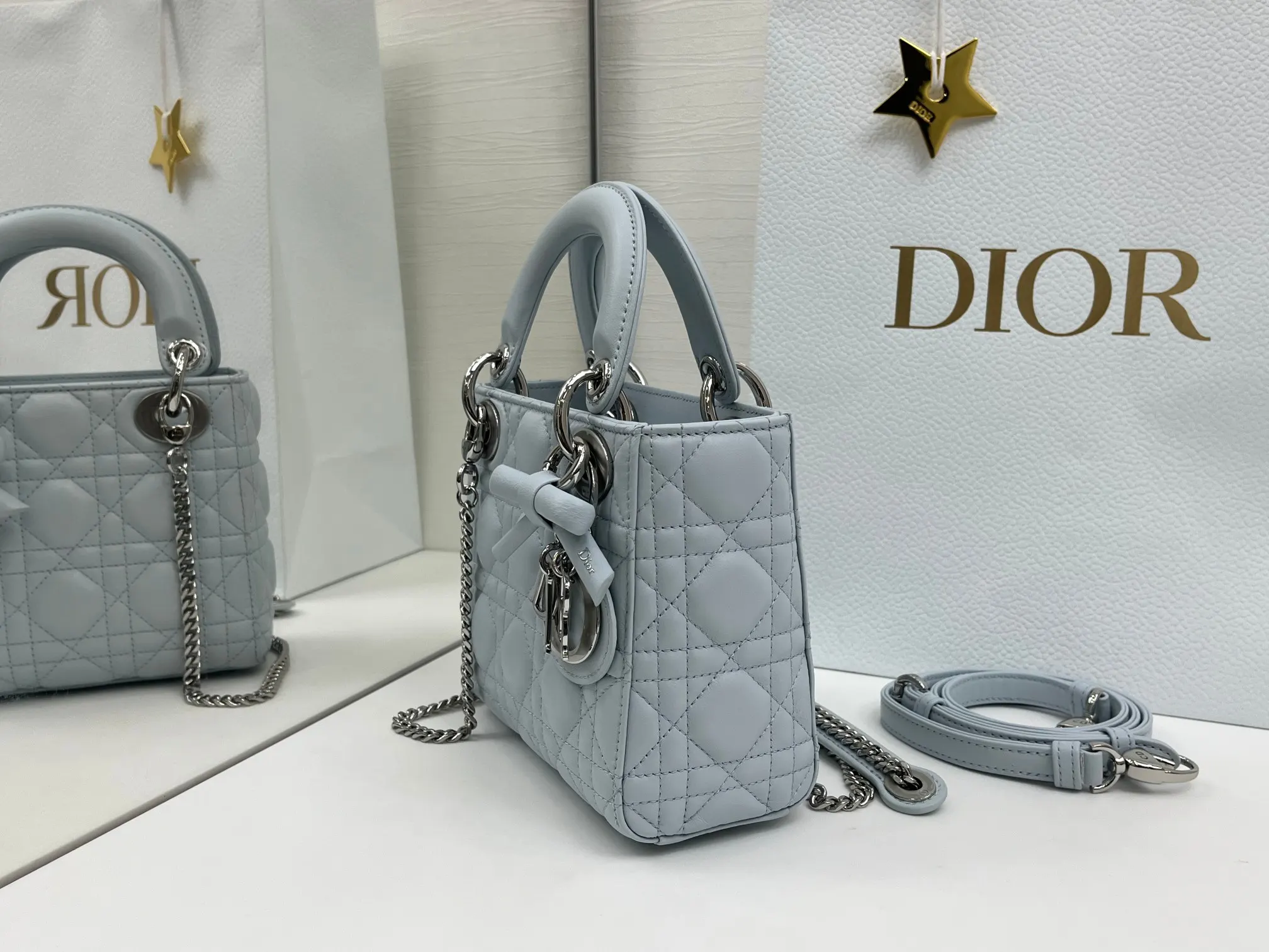 Dior Lady Dior Lady 银灰色藤格纹手提斜挎包 迷你 复古