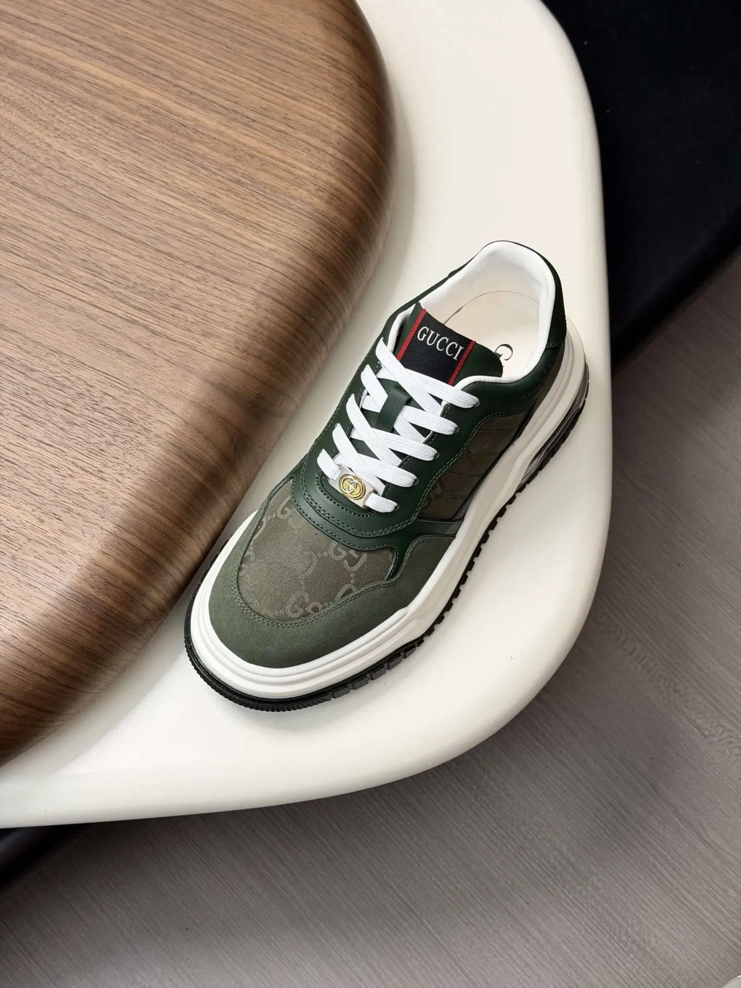 Gucci Logo休闲运动鞋