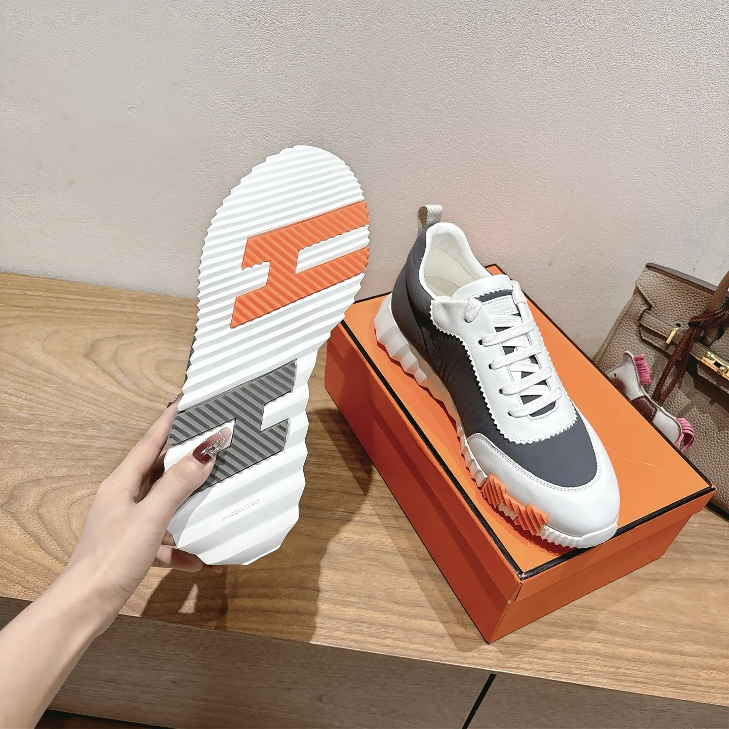 Hermès SS 运动鞋