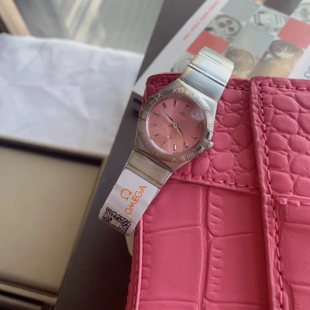 Omega 欧米茄星座系列全新彩色盘腕表 手錶 經典腕表款