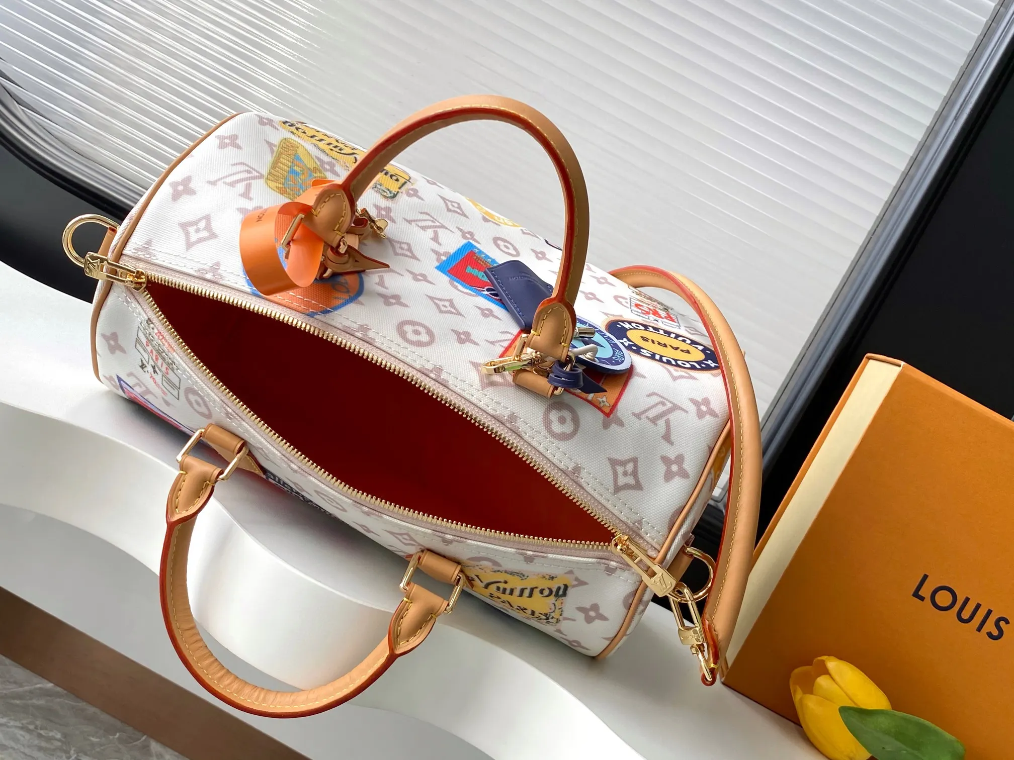 Louis Vuitton Organizer Pouch Travel Leather Image 9 Louis Vuitton Organizer Pouch Travel Leather Image 9