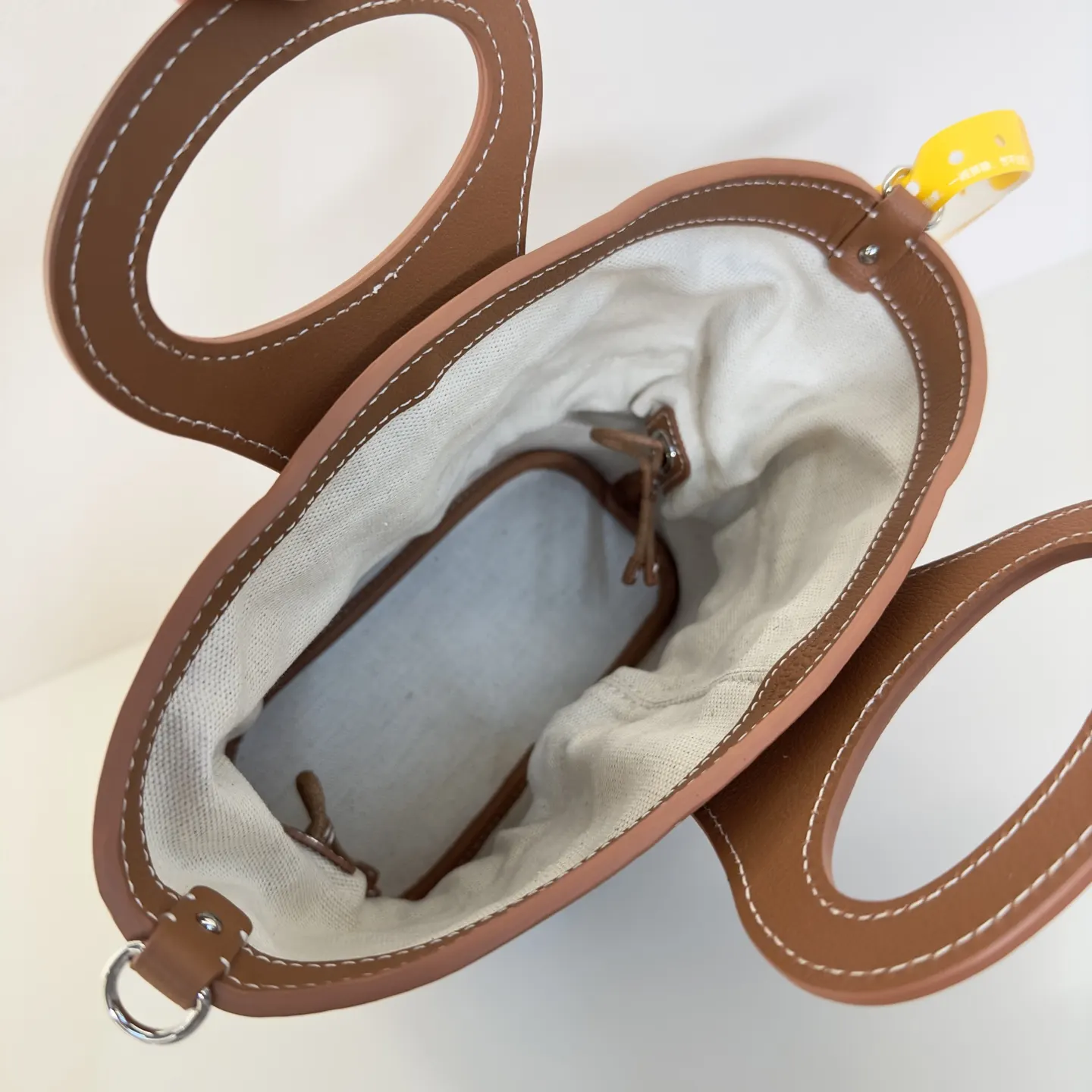 Goyard 菜篮子款式高級感封神 皮質手柄和肩带拼接質感拉满 低 手提包 通勤手提款
