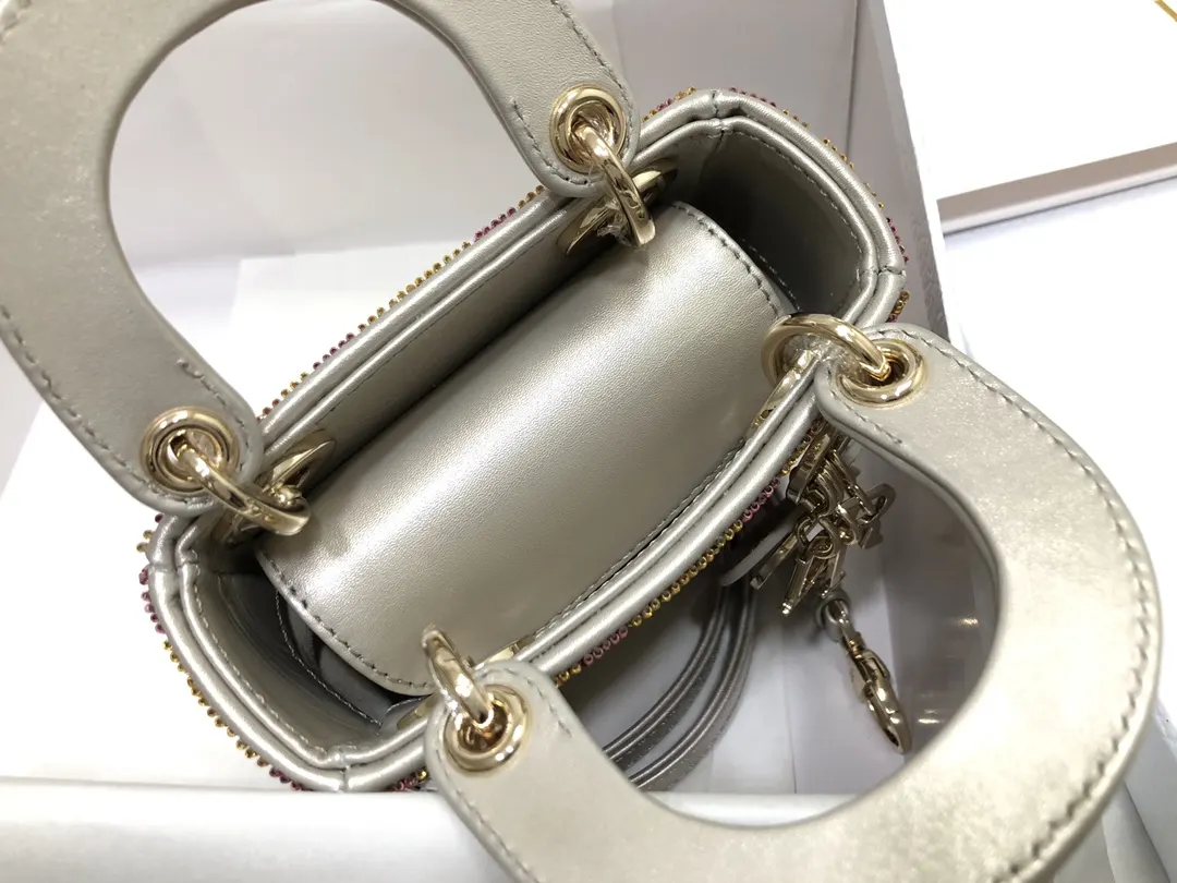Dior Lady 白色 羊皮 收纳包 旅行收纳款