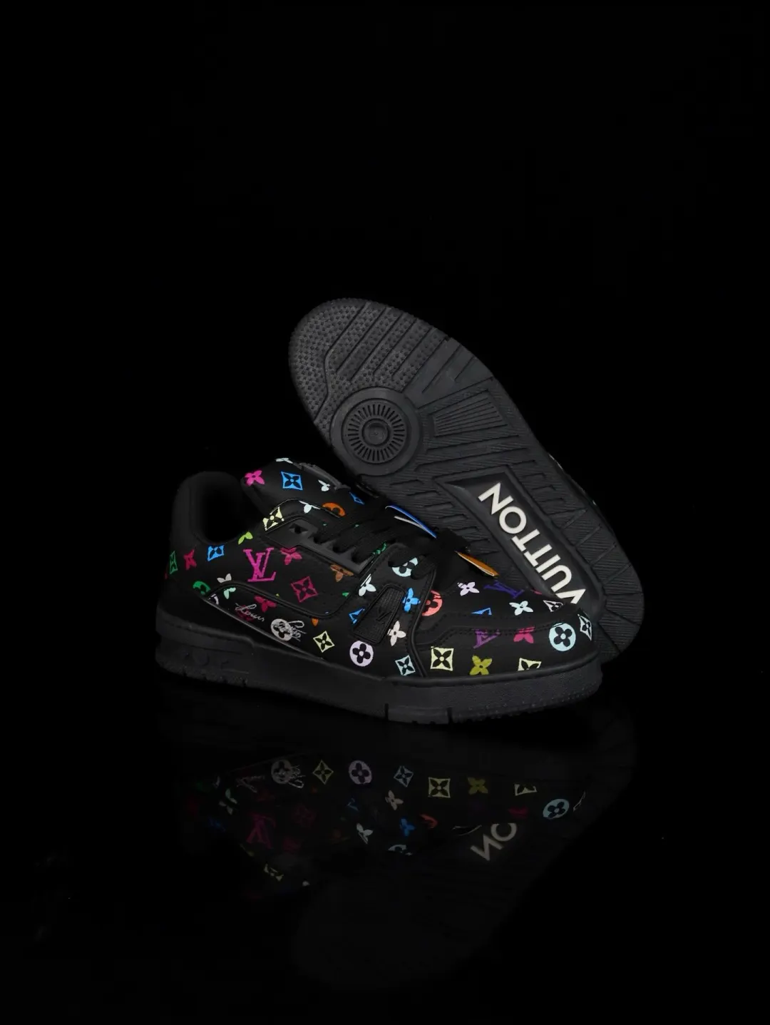 Louis Vuitton 运动鞋