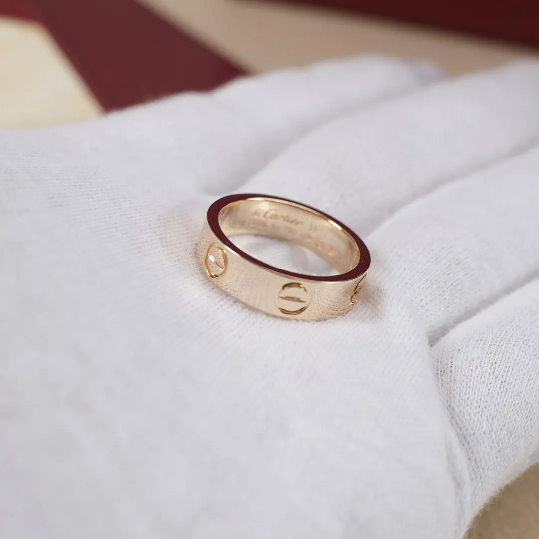 Cartier 玫瑰金 金色 銀色 香槟金 戒指 优雅指环款