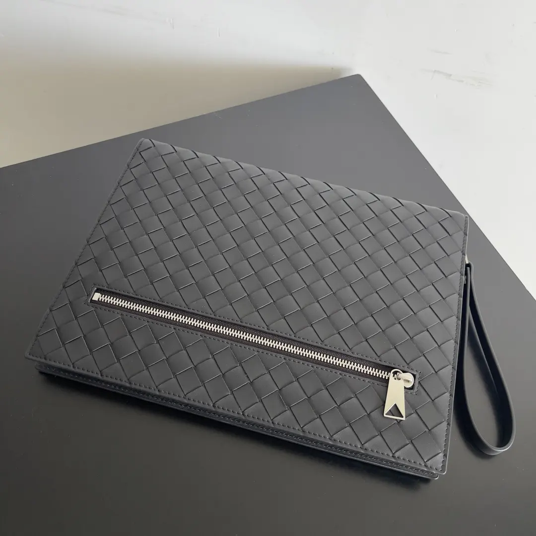 Bottega Veneta 手拿包 精致手拿款