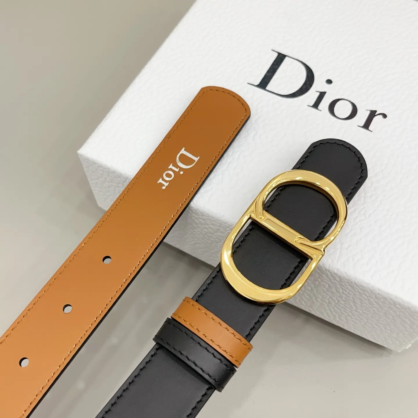 Dior 黑色皮带 金色CD扣商务