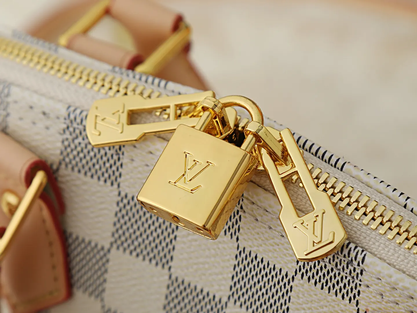 Louis Vuitton Pink Gold Organizer Pouch Travel