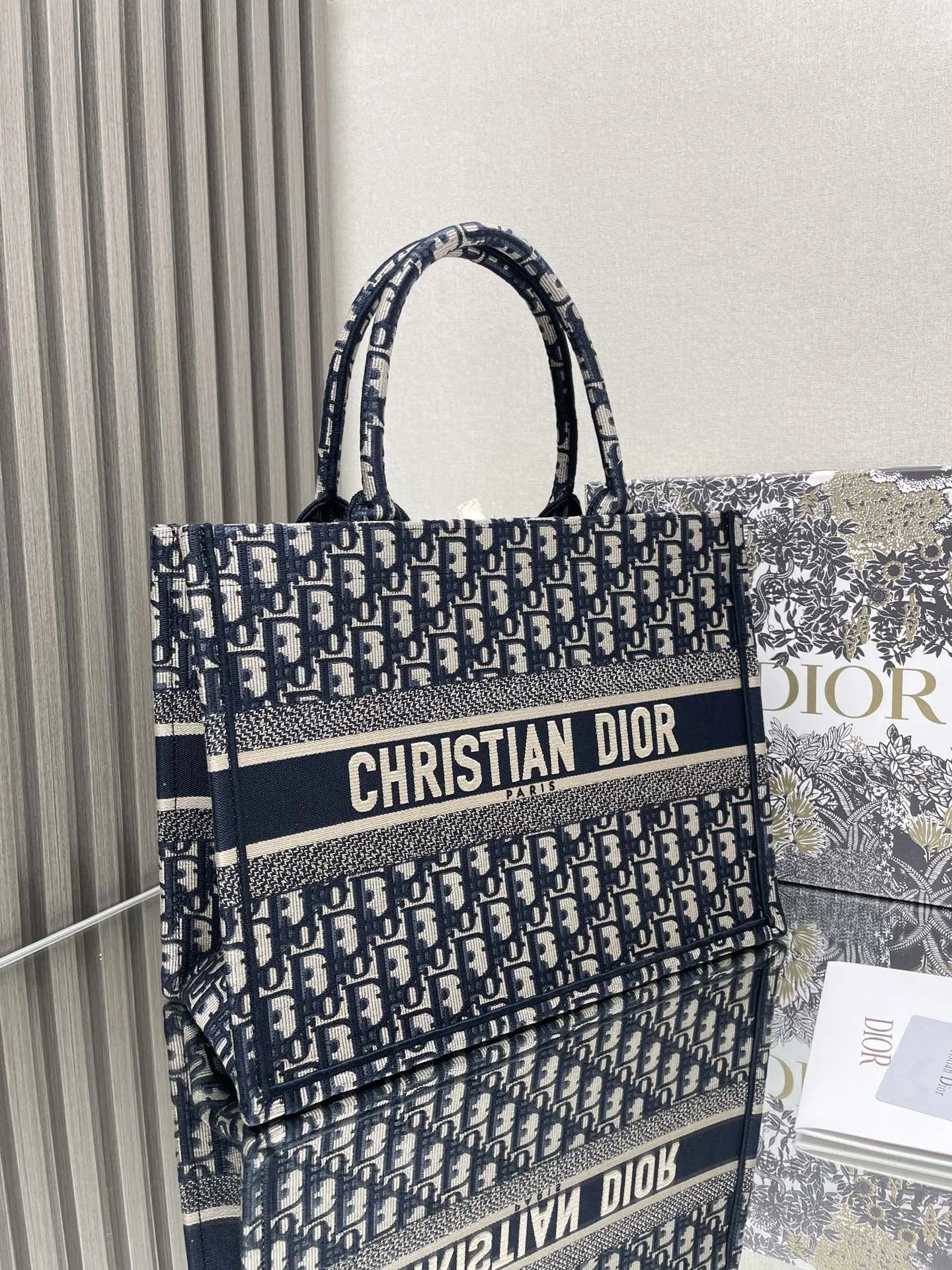 Monogram Fashion Item Travel Classic