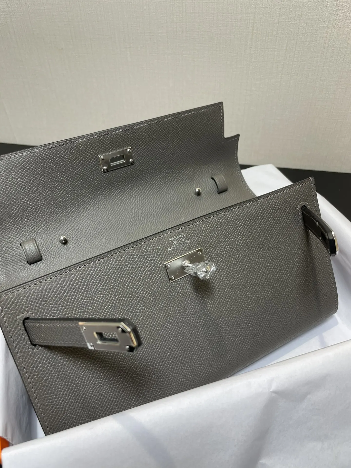 Hermès Kelly 锡器灰 Epsom掌纹牛皮 斜挎包