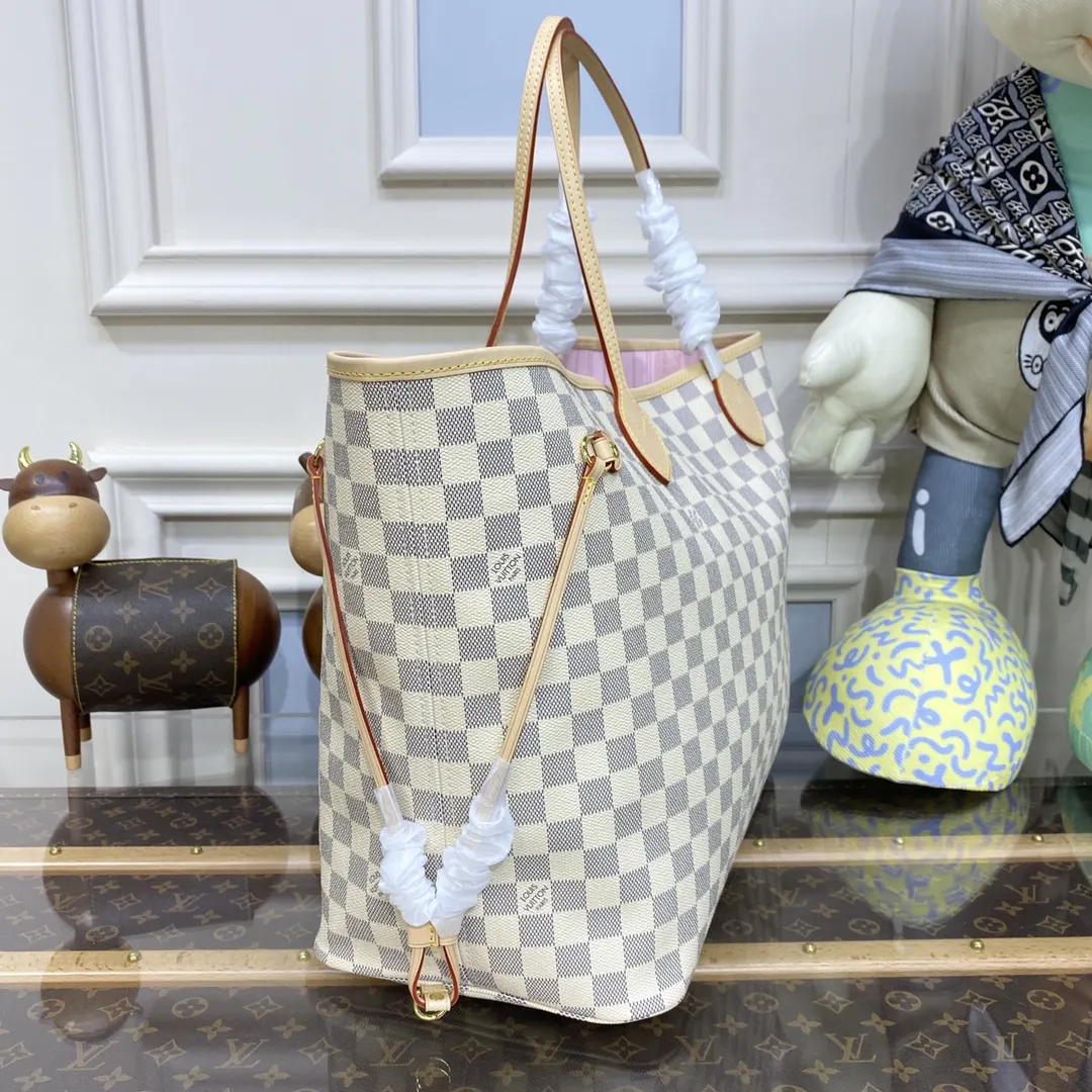 Neverfull 老花 帆布 手拿包 精致手拿款