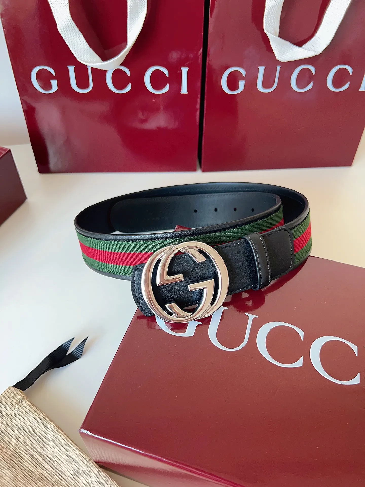 Gucci Double G 雙G扣牛皮腰帶 黑色