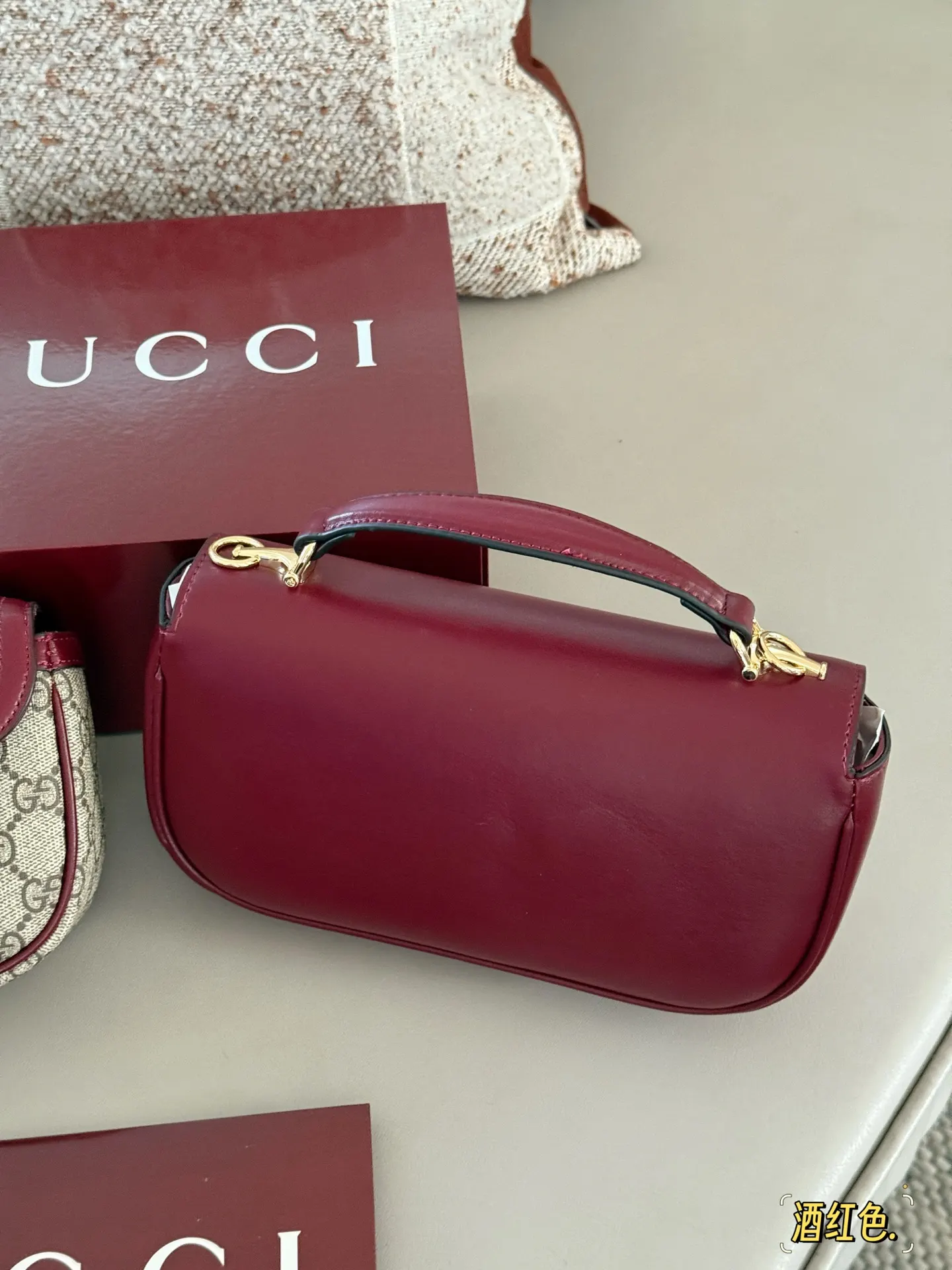 Gucci 尺寸 GG 手提 斜背包 輕便斜挎款