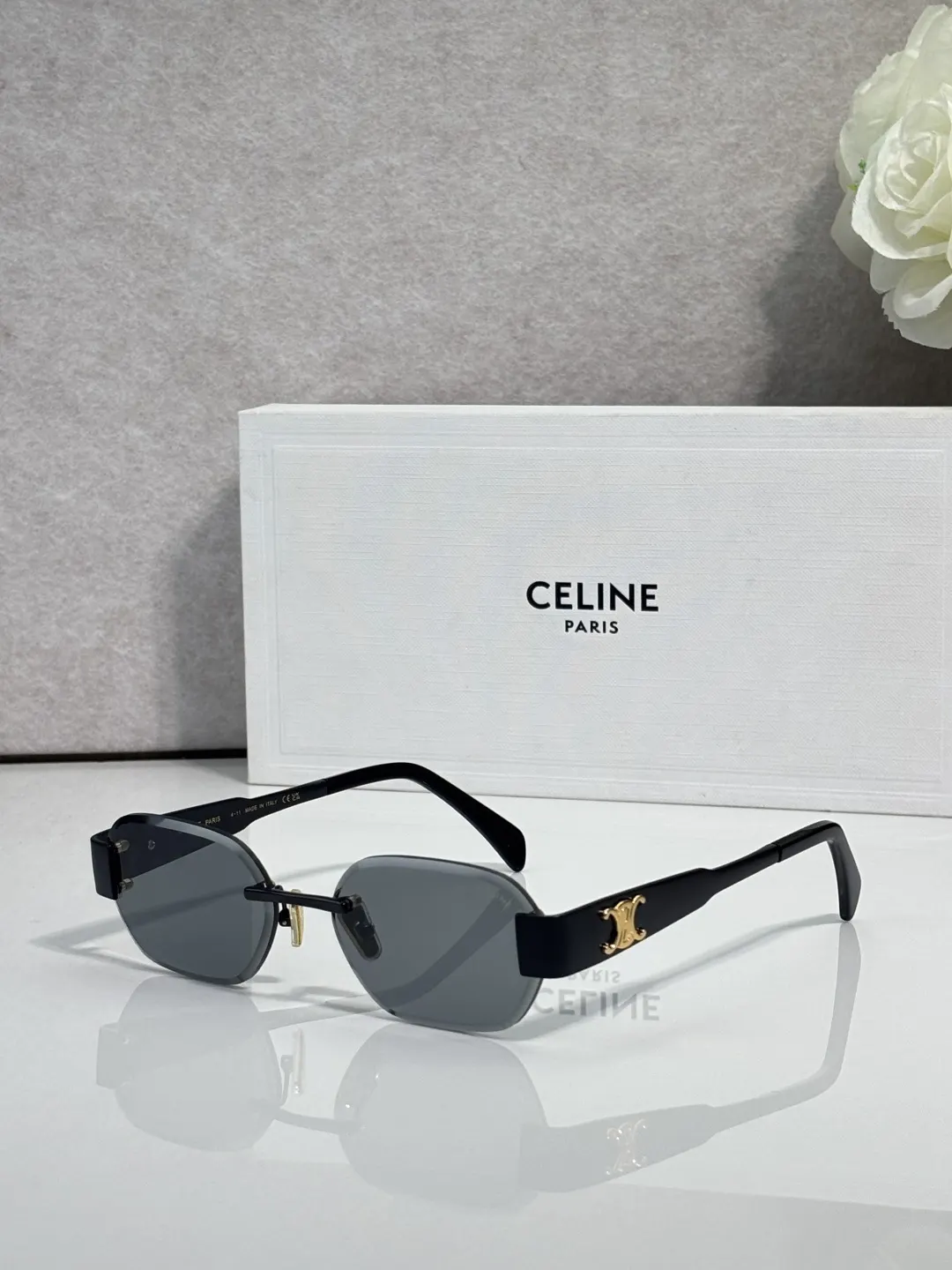 Fashion Item Fashion