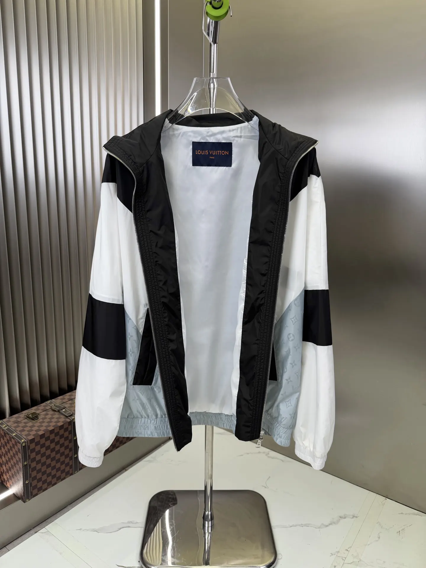 LV jacket Image 8 LV jacket Image 8