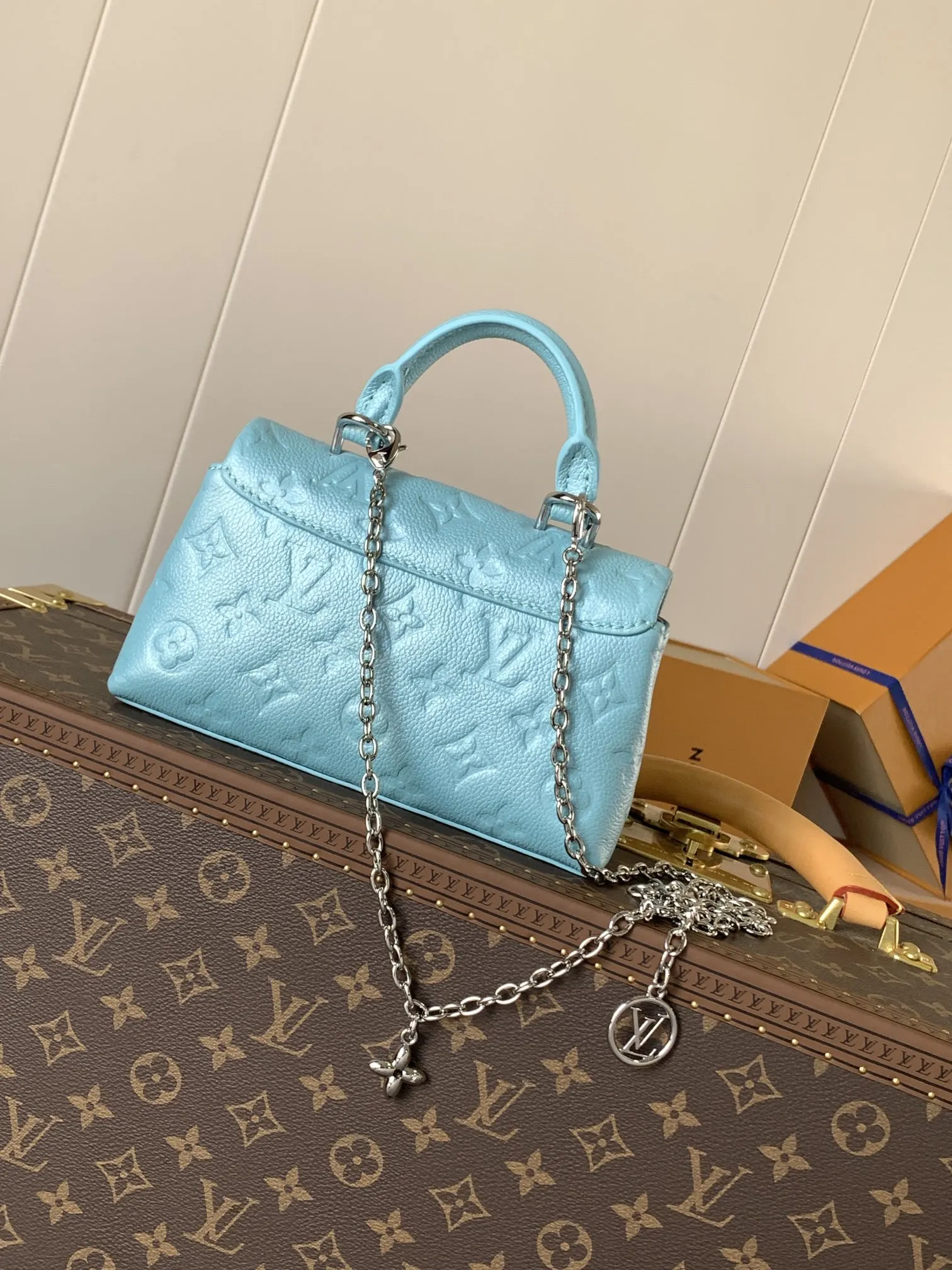 Chain Bag Leather