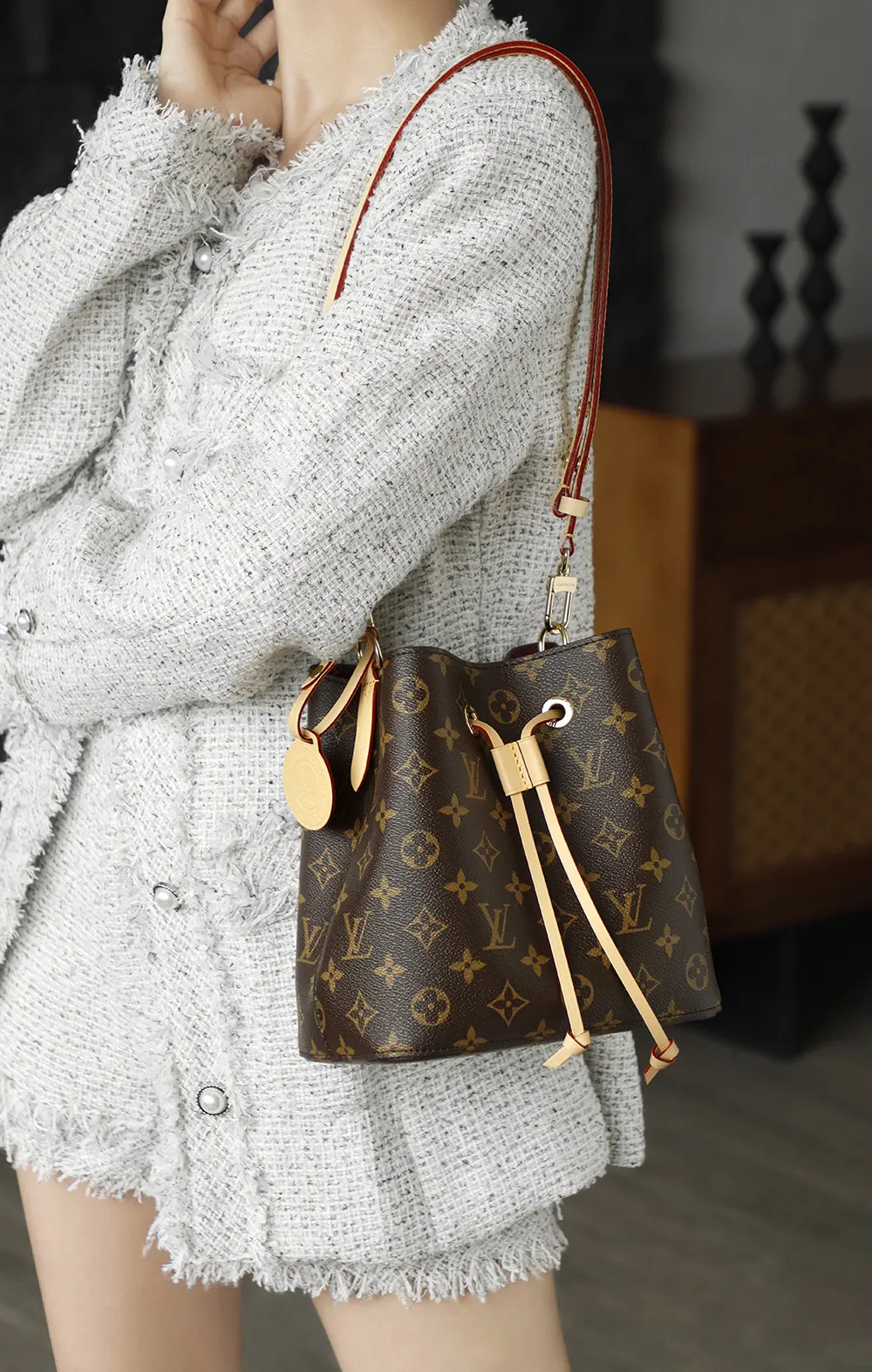 Monogram Bucket Bag Casual Versatile
