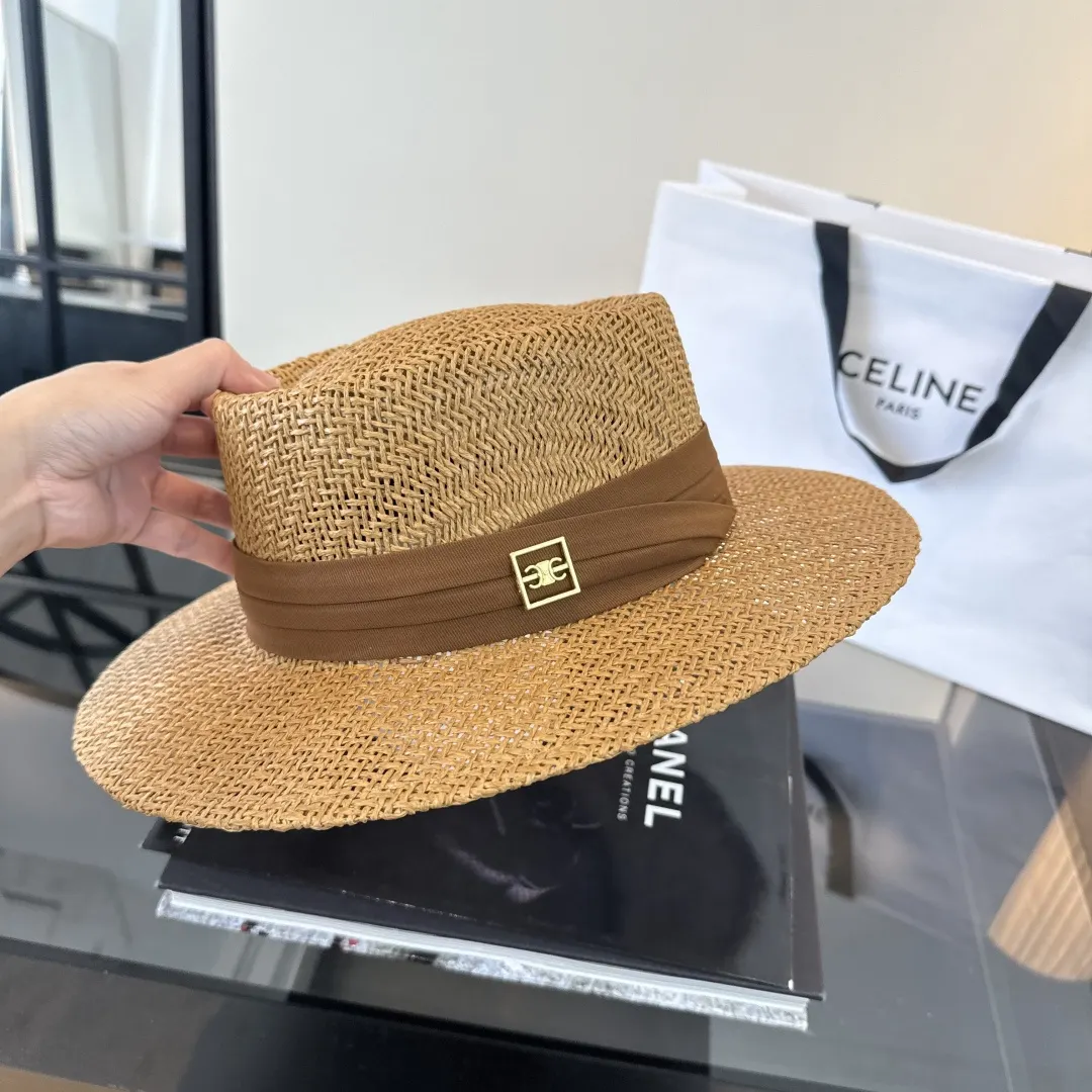Celine 帽子 日常造型款
