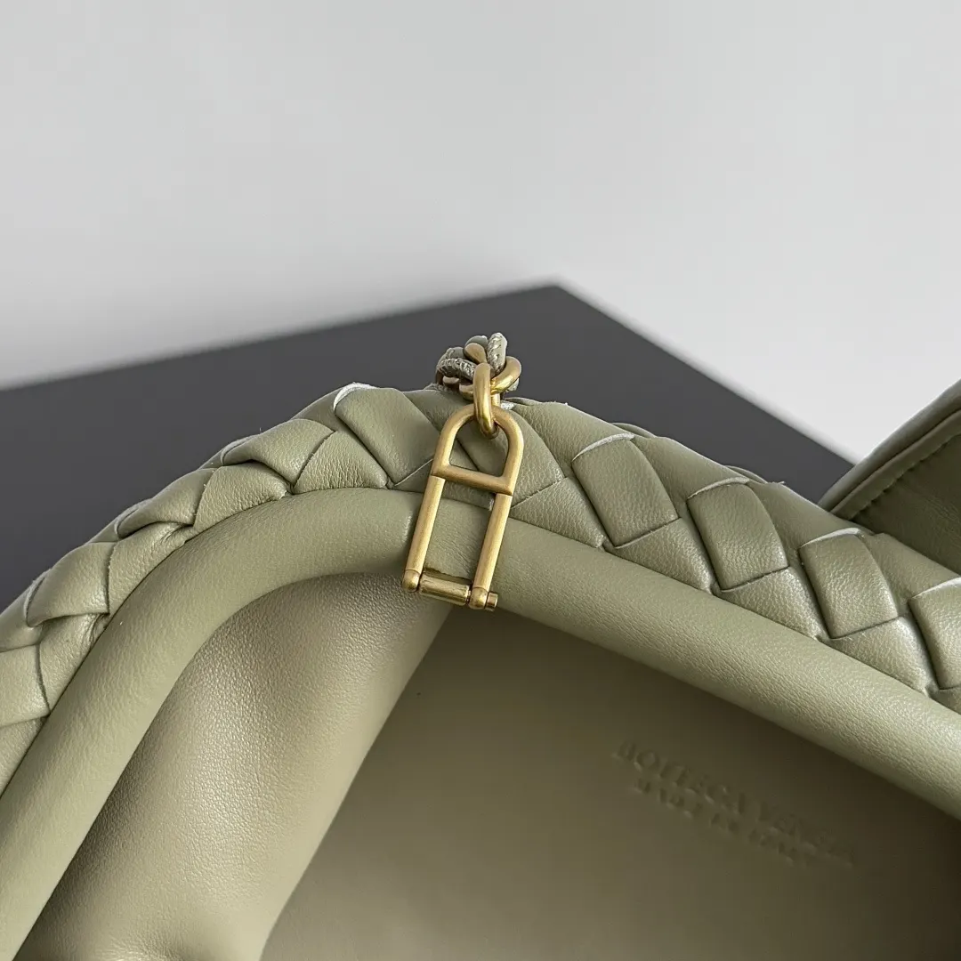 Bottega Veneta 手拿包 精致手拿款