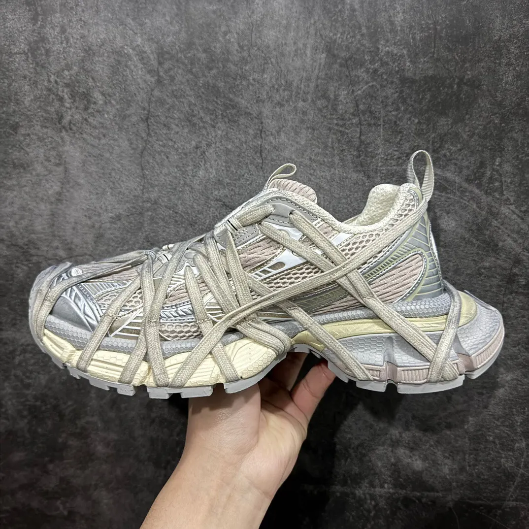 Balenciaga 3XL 运动鞋