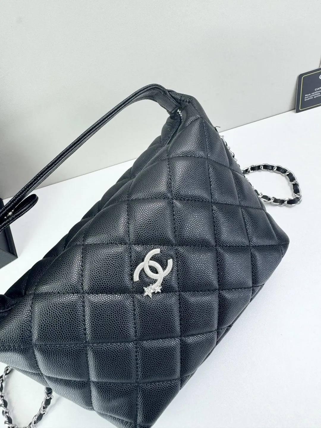 CHANEL 饭盒包 超美 很有質感又很轻松的一个包型 貌 斜背包 輕便斜挎款
