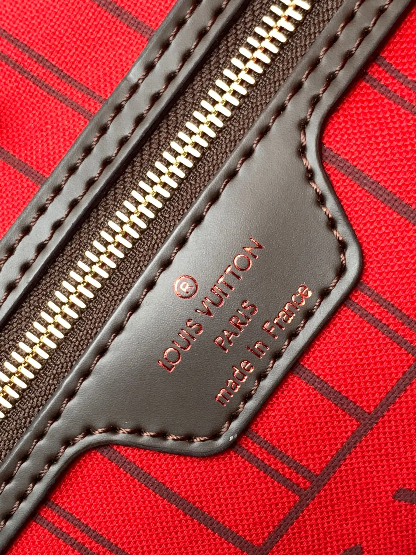 LV Neverfull 帆布 手拿包 精致手拿款