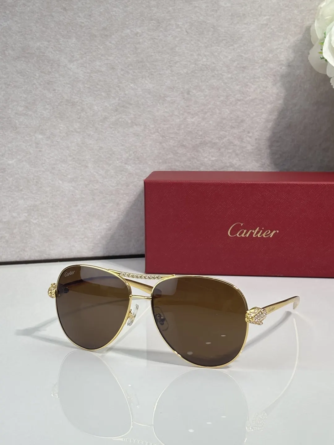 Cartier 墨镜 時尚防晒款