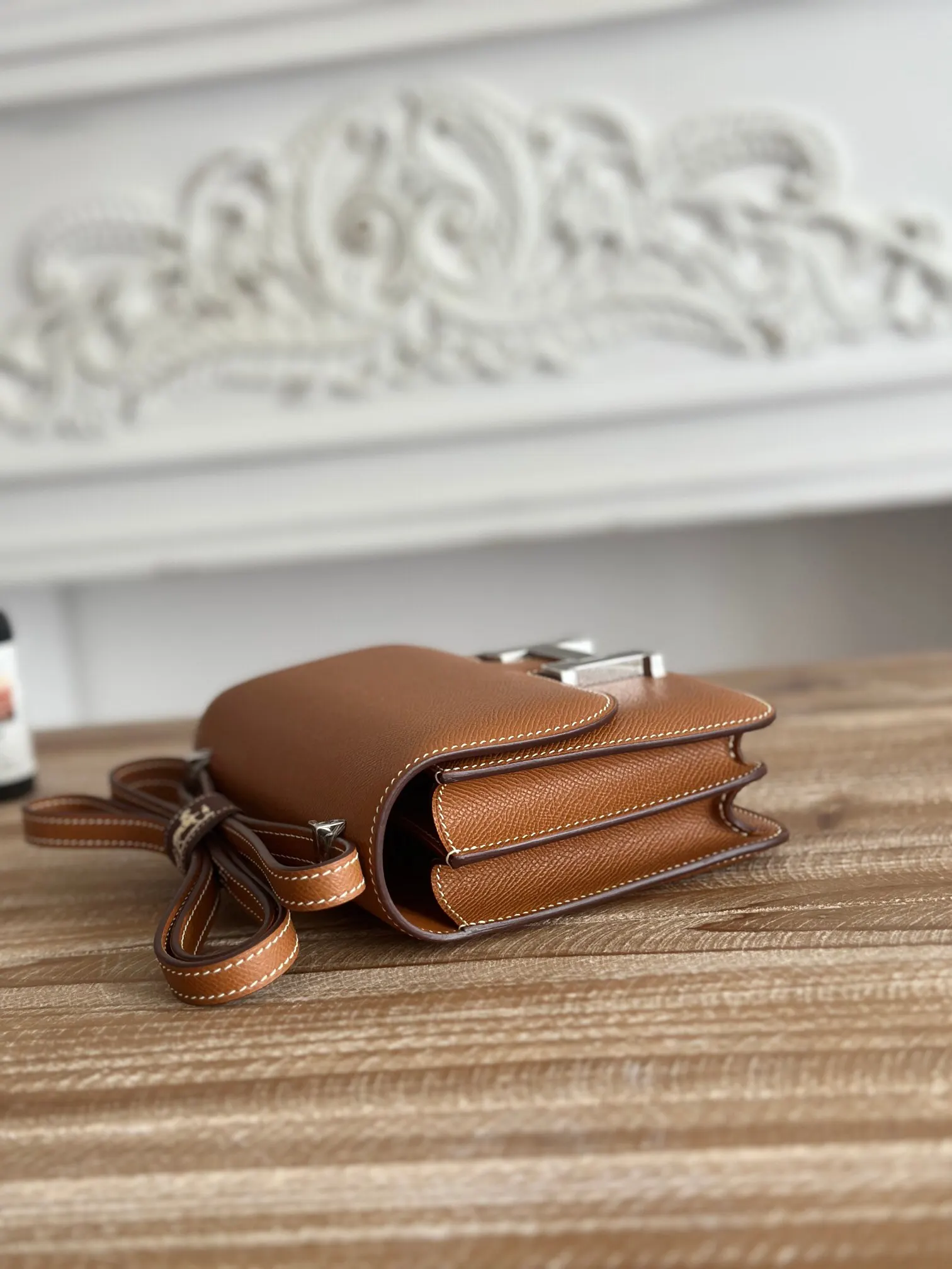 Hermès Constance 金棕 Epsom掌纹牛皮 斜挎包 19cm