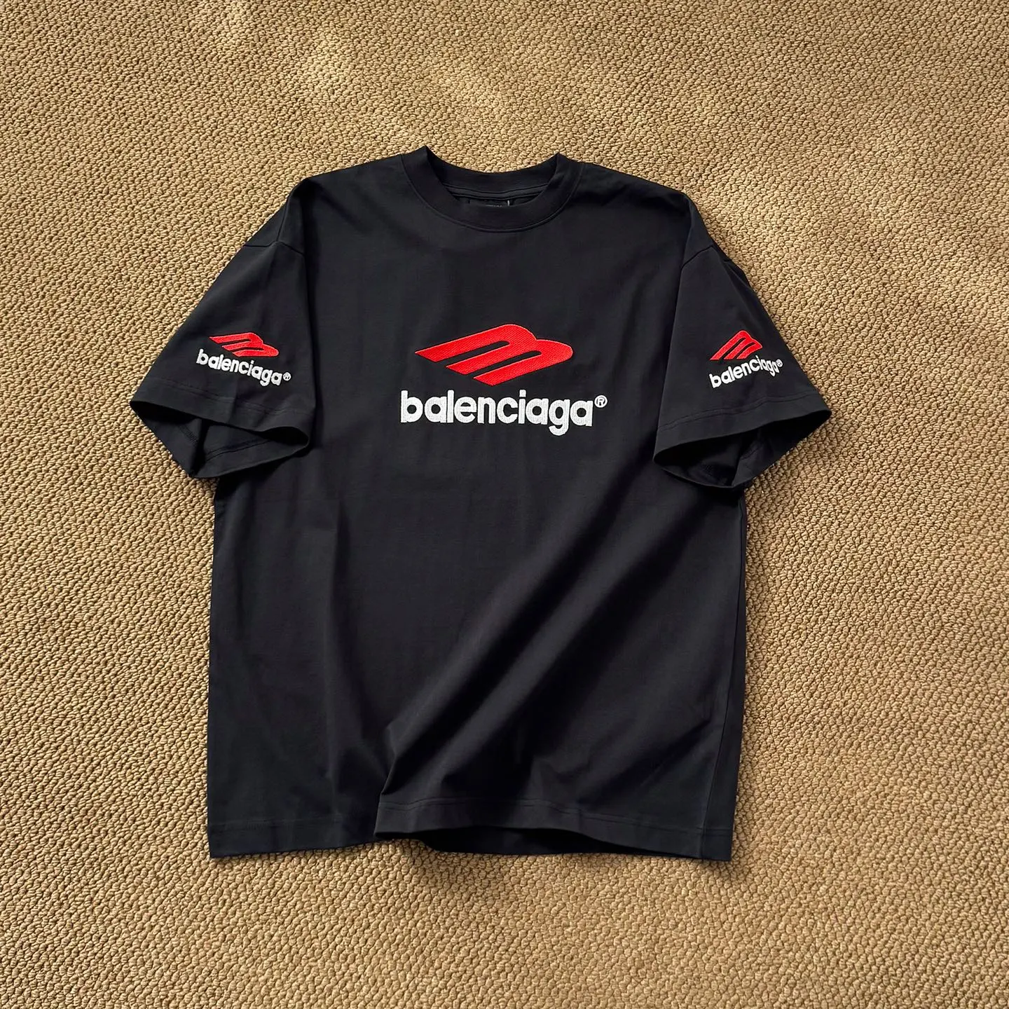 Balenciaga Paris 短袖T恤(數字4) Balenciaga Paris 短袖T恤(數字4)