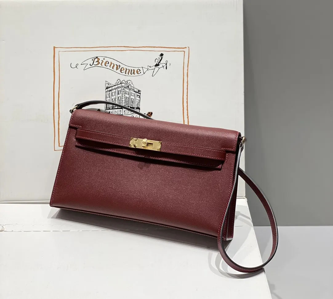 Hermès Kelly 27X15X5 Top Handle Bag Classic Leather