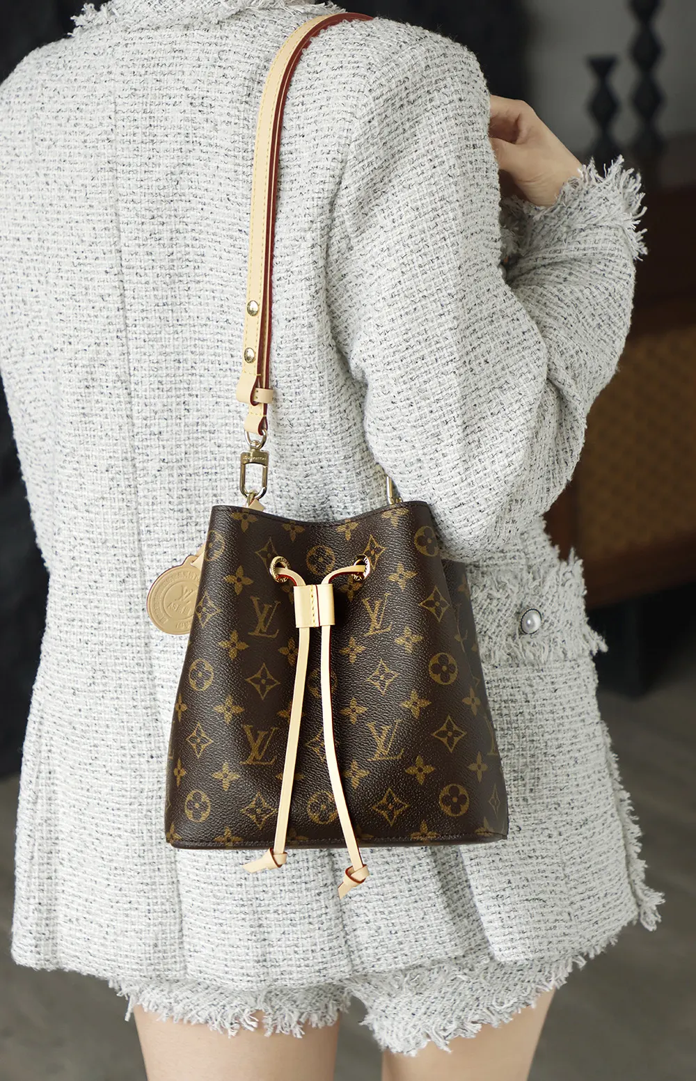 Monogram Bucket Bag Casual Versatile