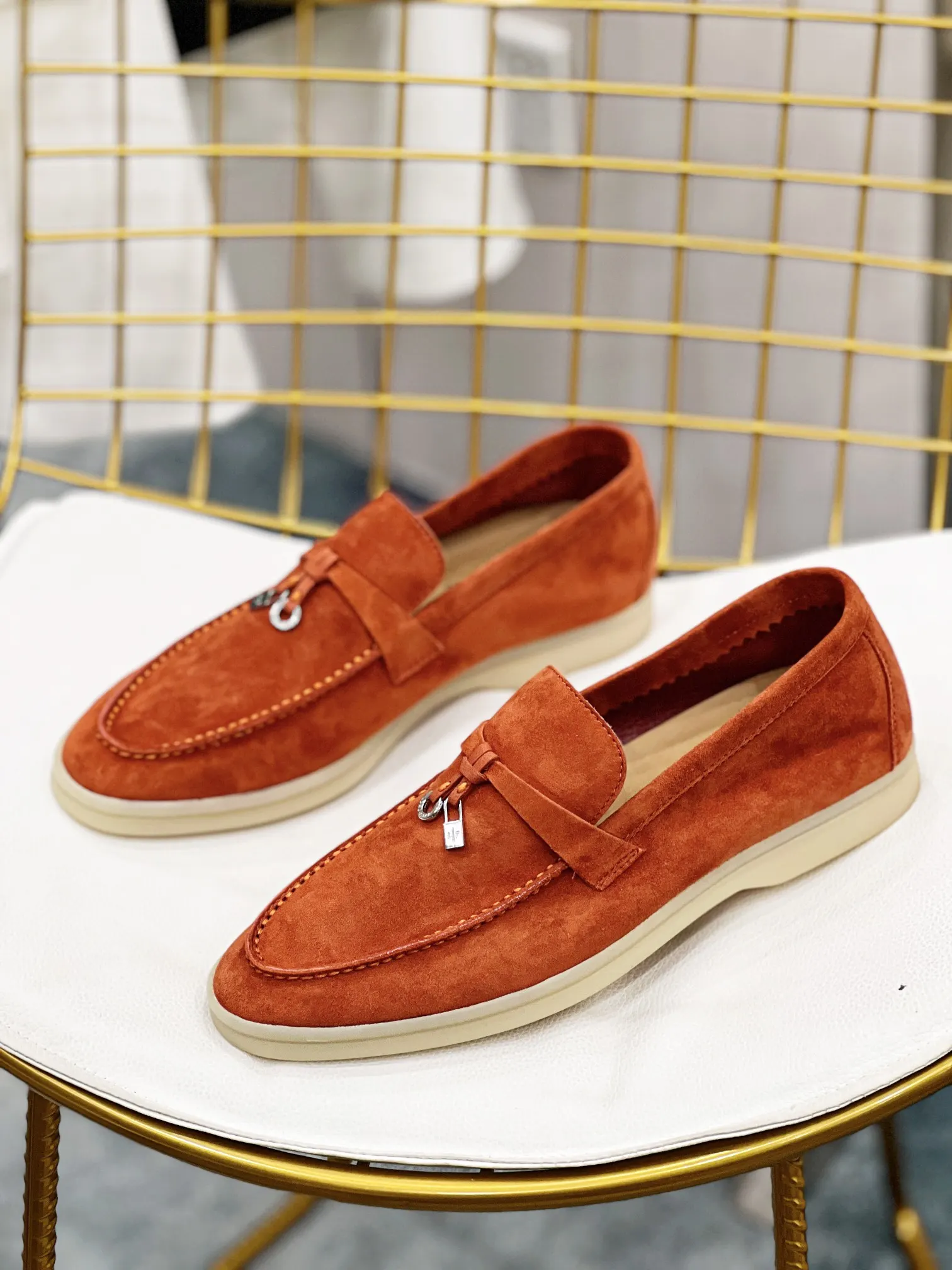 Hermès 运动鞋