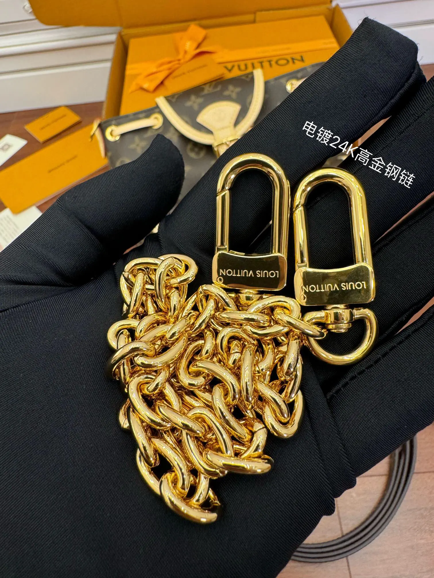 特正版 全面再次升级 雙肩包 实用雙肩款