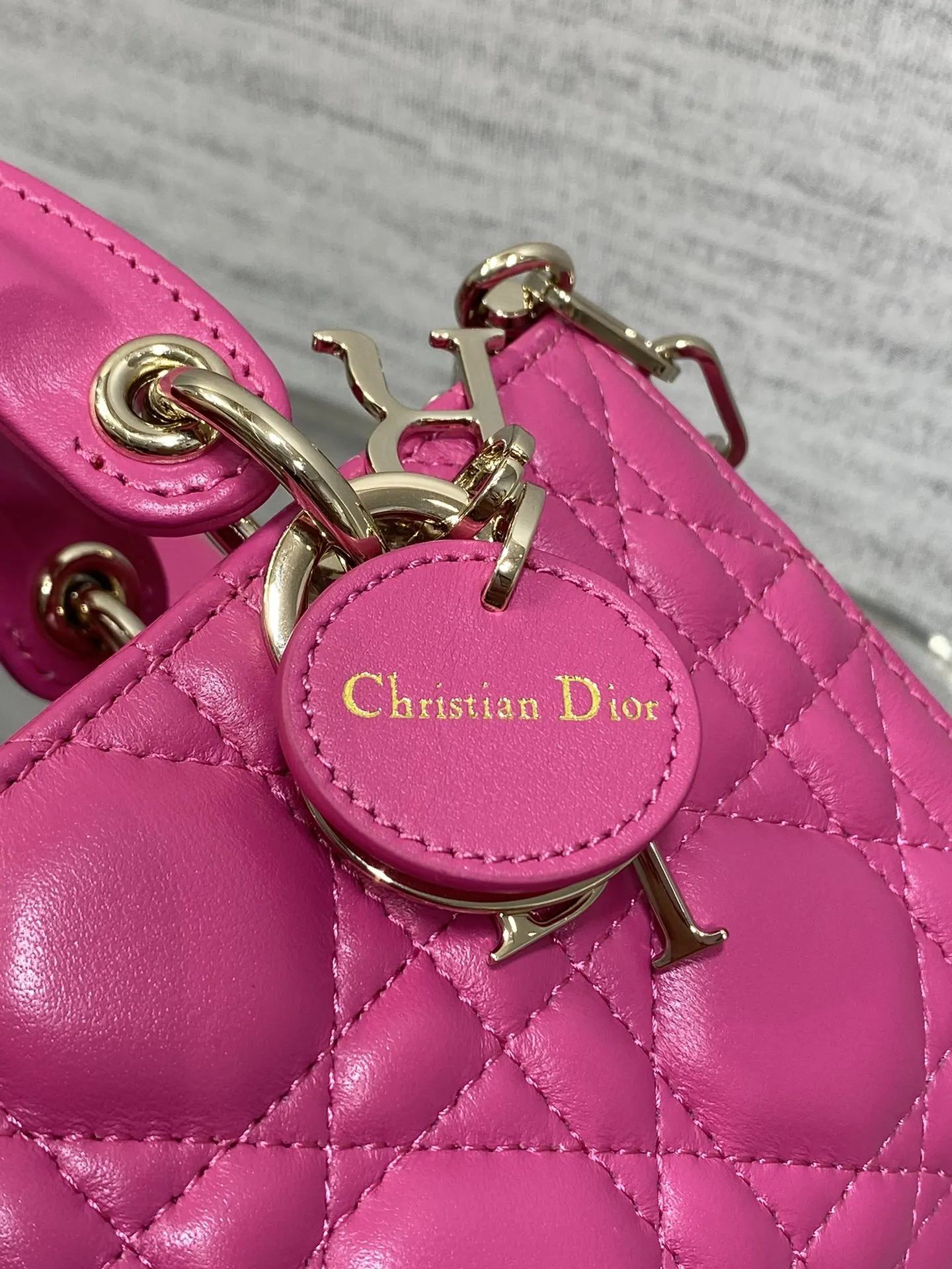 Dior 紅色 羊皮 进口 羊皮横款迷你戴妃包 玫紅色D Joy bag 鏈條包 精致鏈條款