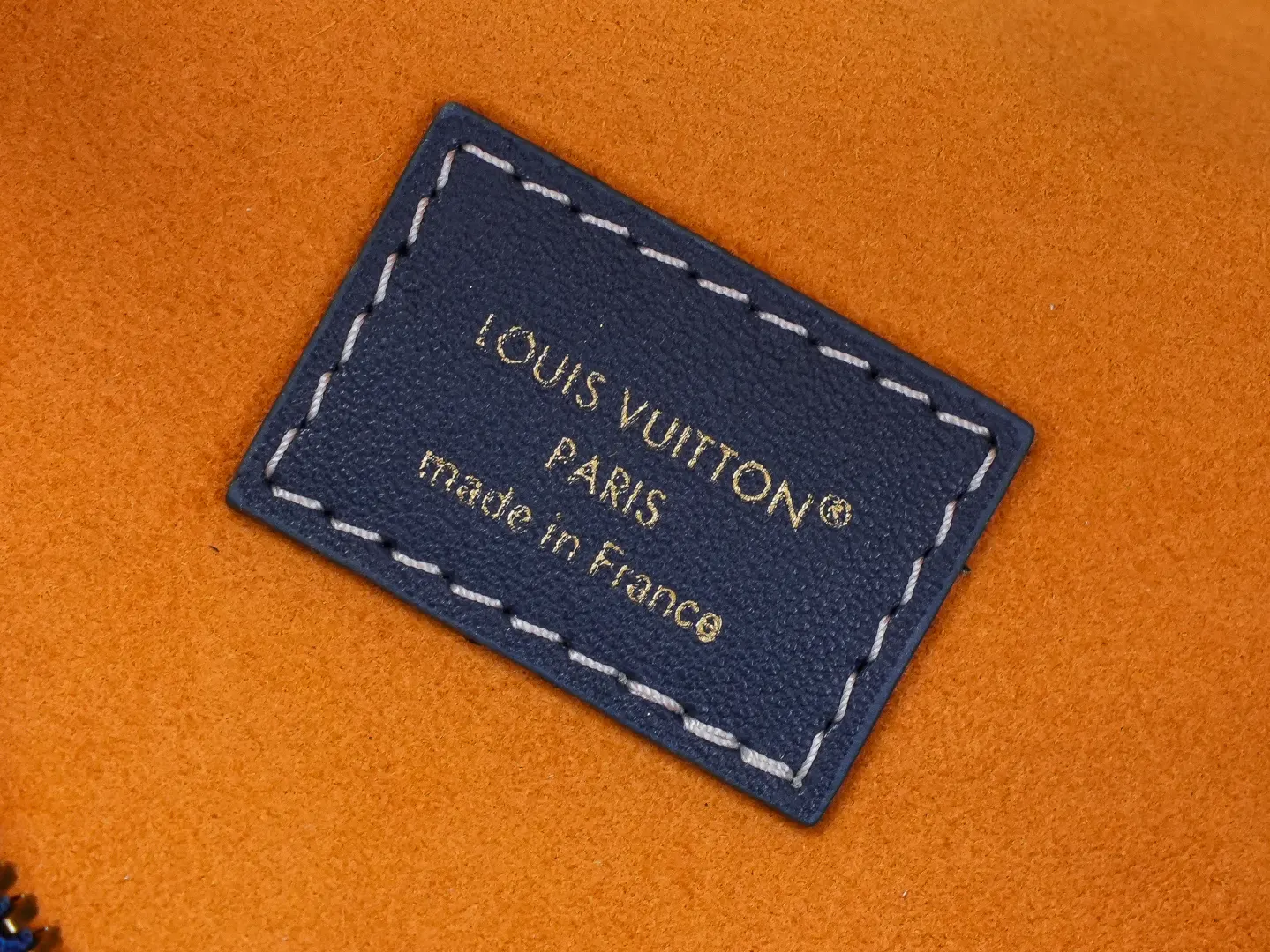Louis Vuitton Belt Bag Casual Leather Image 9 Louis Vuitton Belt Bag Casual Leather Image 9