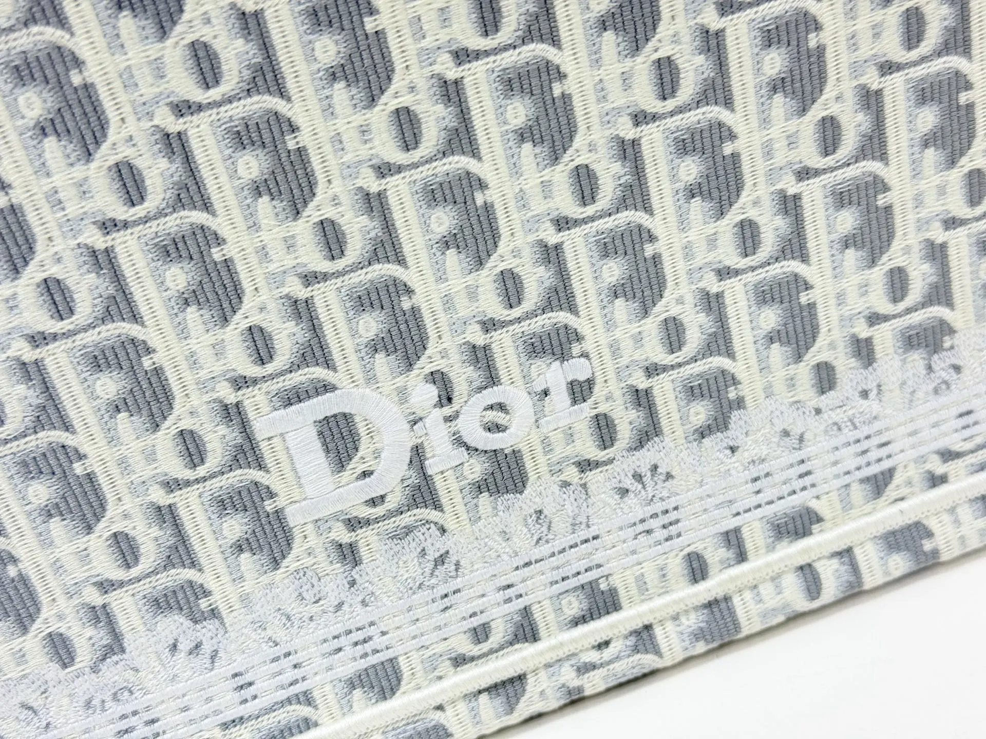 Dior Book Tote 托特包 大容量托特款