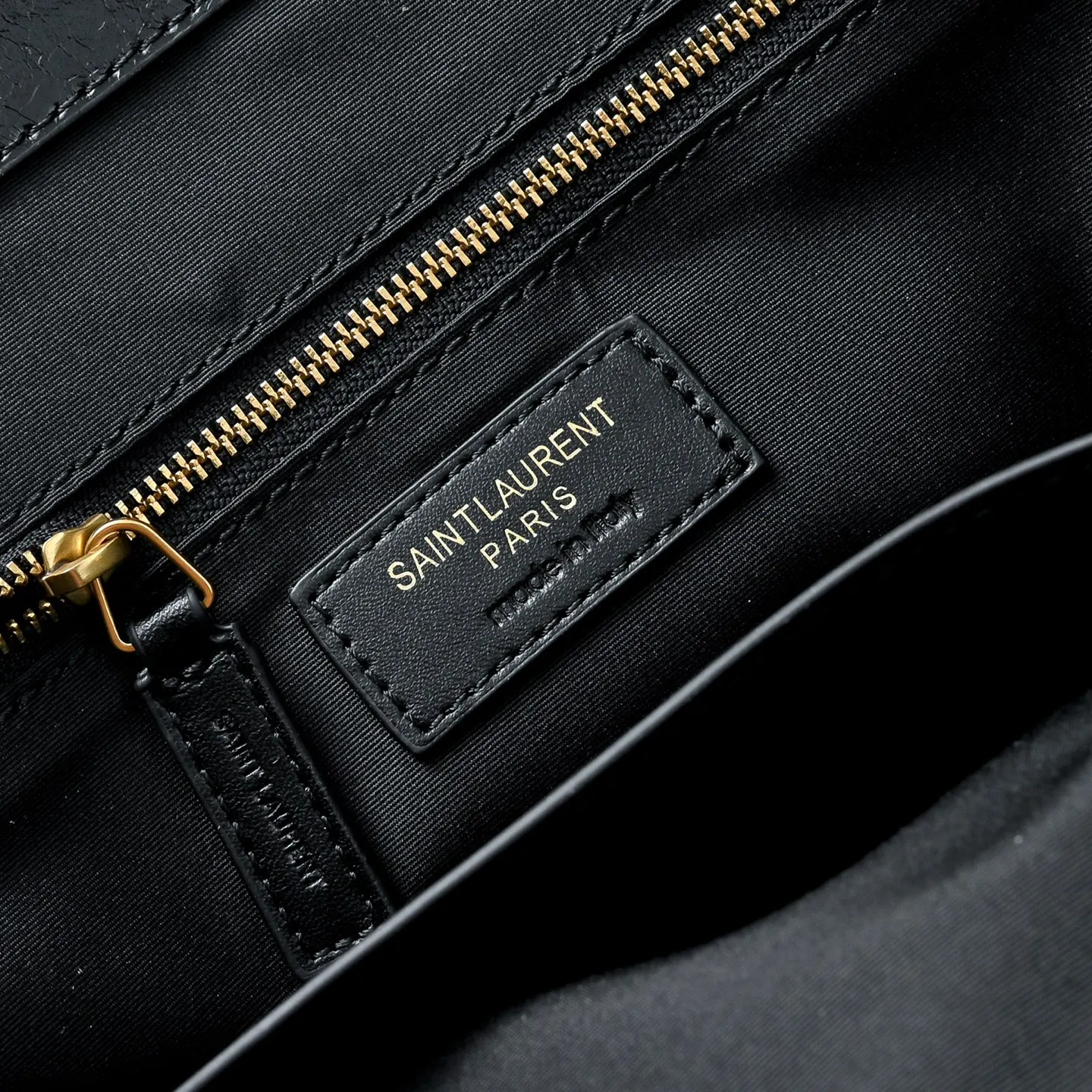 YSL 牛皮 链条包 精致链条款