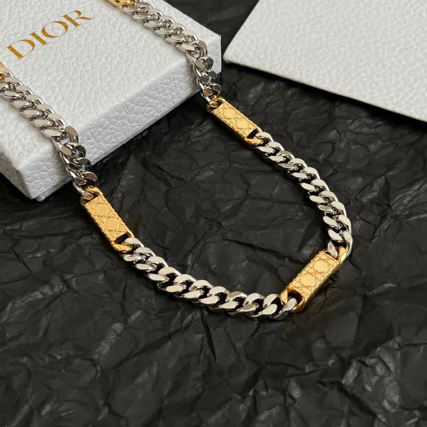 Dior 黑色/金色 项链
