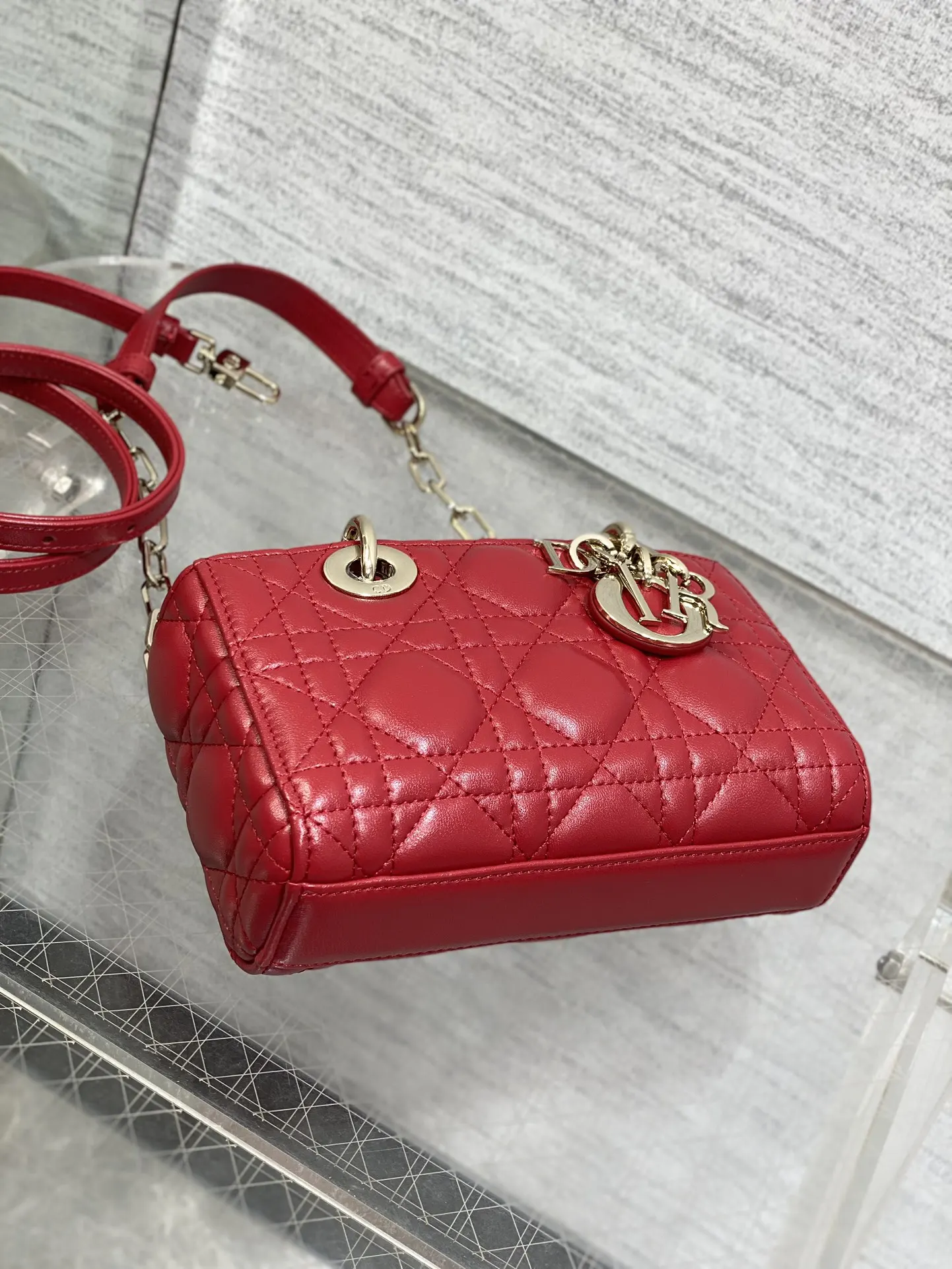 Dior 羊皮 进口 羊皮横款迷你戴妃包 Joy bag羊皮 鏈條包 精致鏈條款