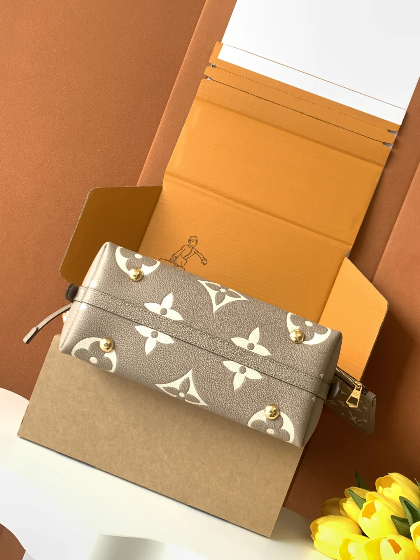 CarryAll Mo手拿包 精致手拿款