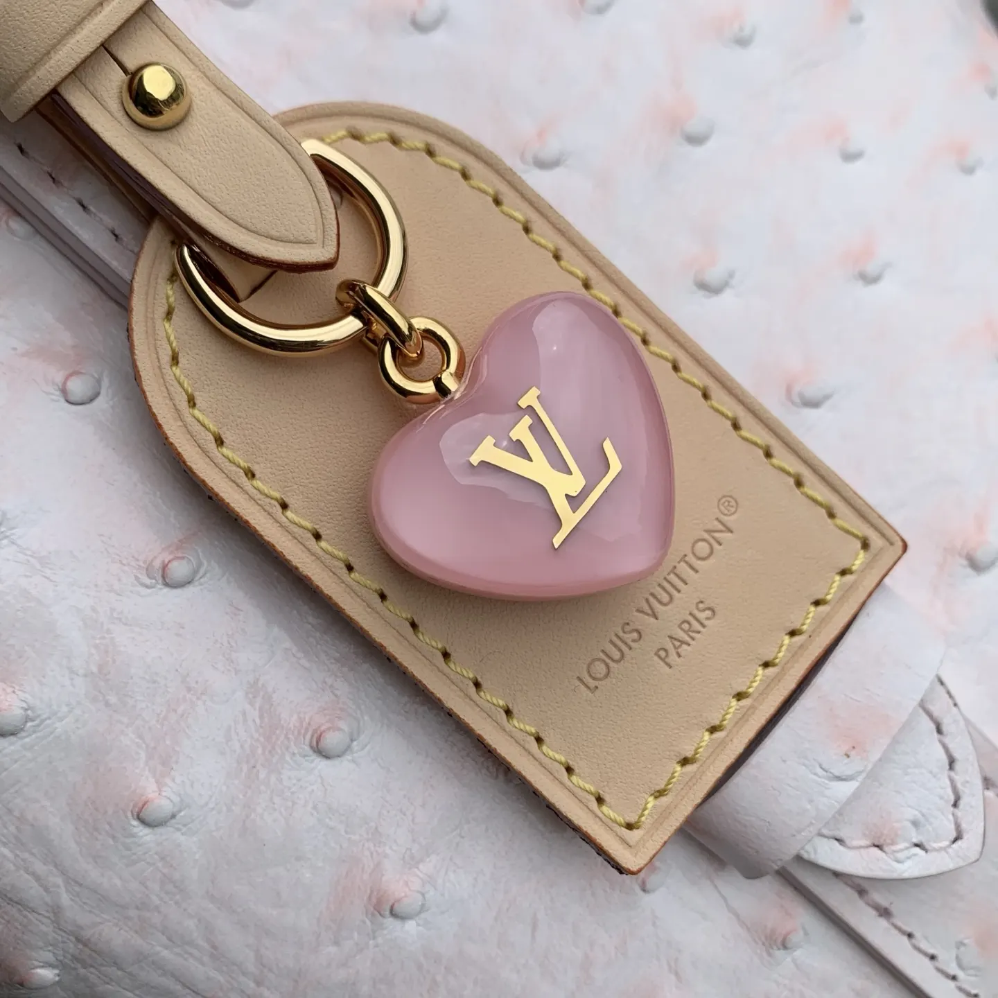 LV 粉色 金色 帆布 粉色 鸵鸟纹 All ln BB 水桶包 休閒水桶款