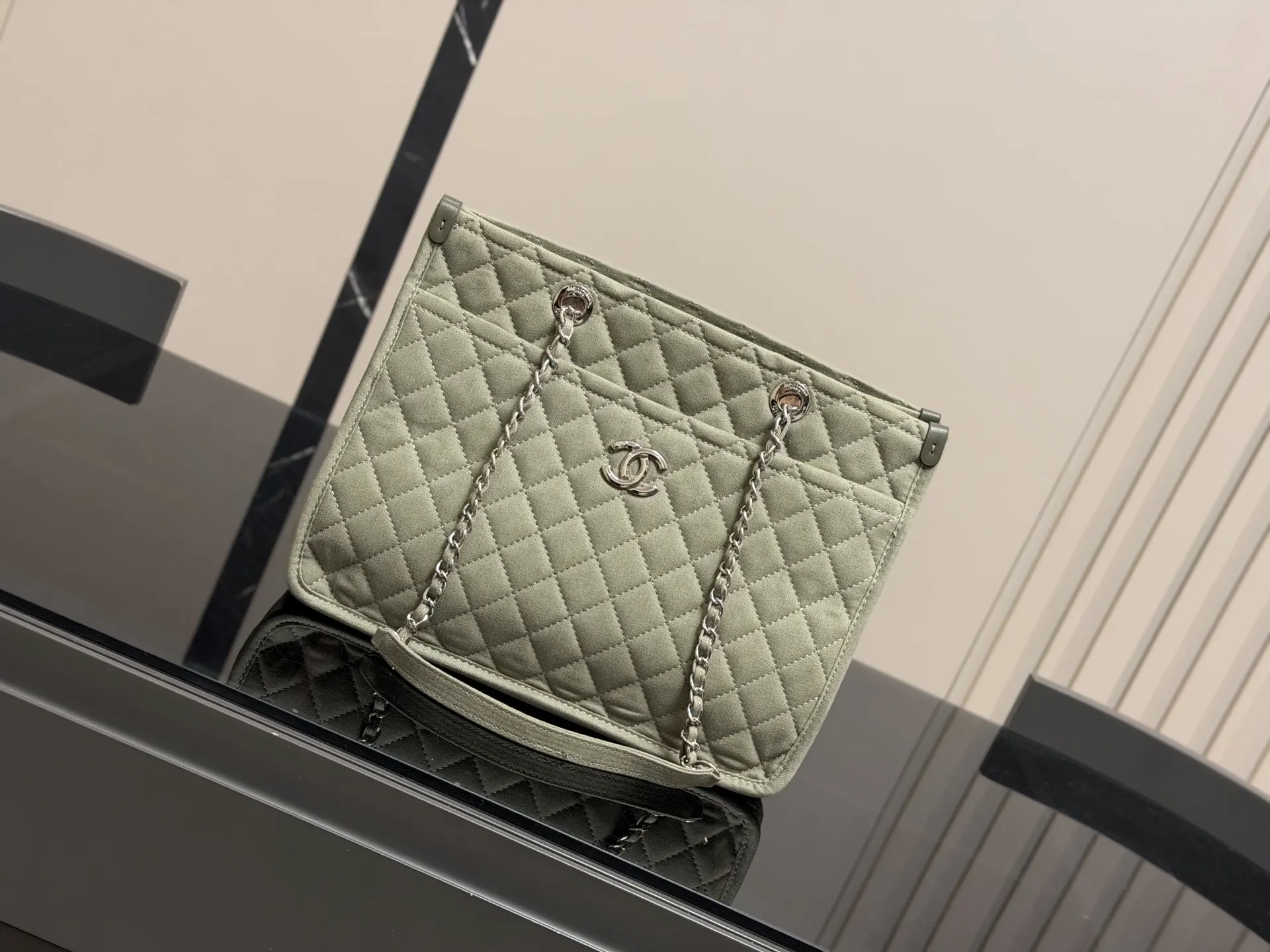 Chanel Tote Bag Vintage